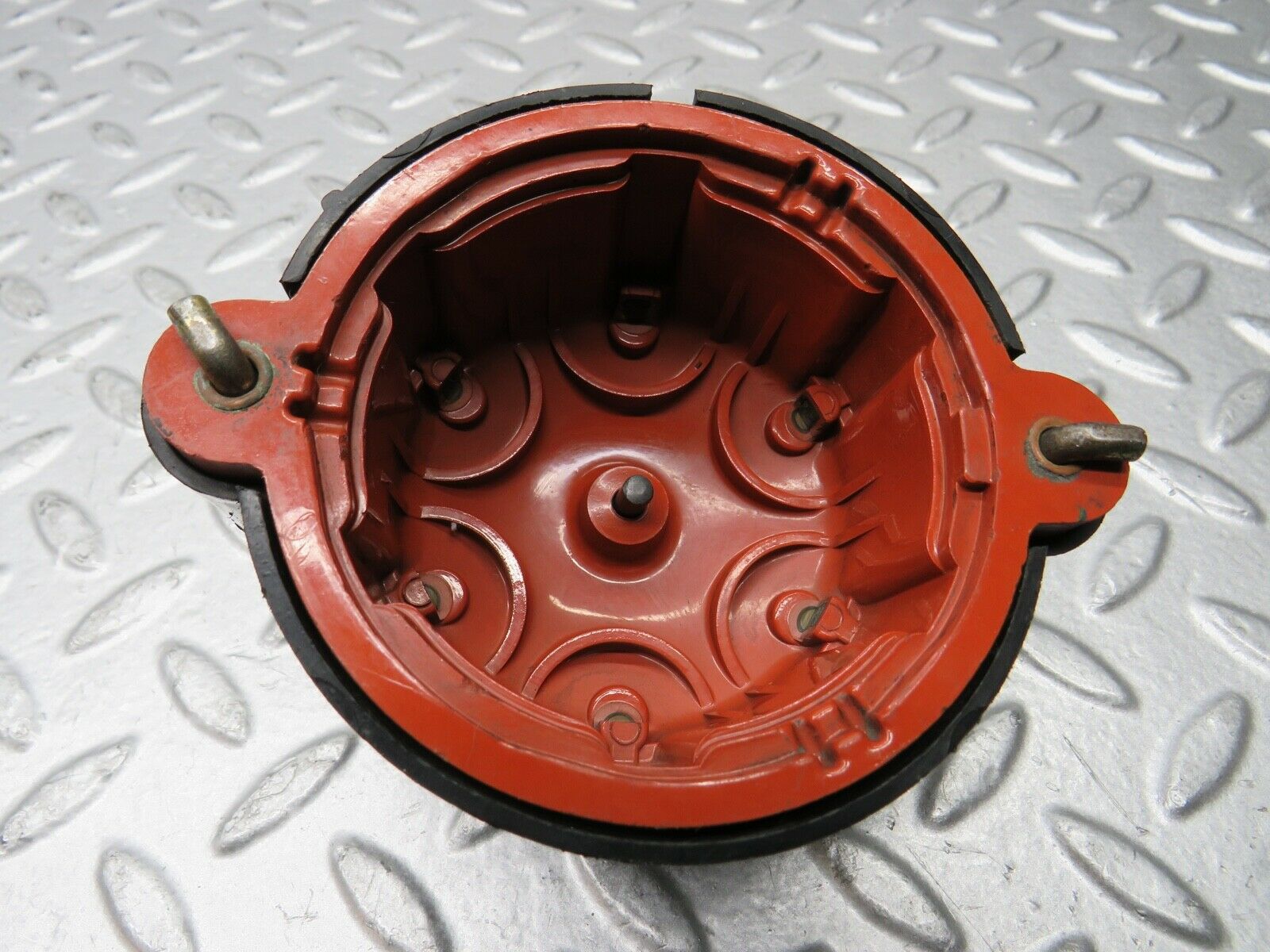 21905 Mercedes-Benz W123 Ignition Distributor Cap