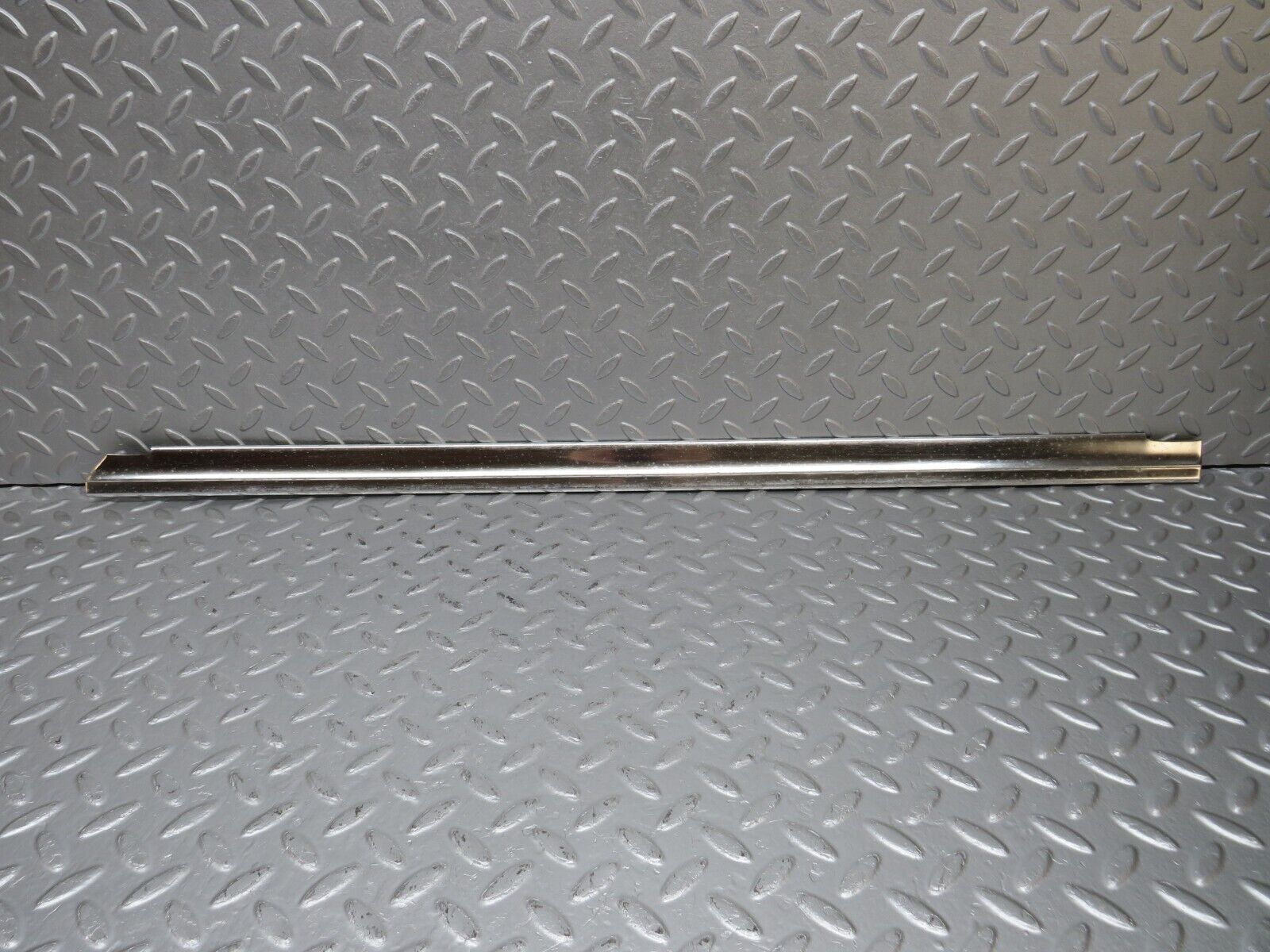 40271 Mercedes-Benz W110 230 Rear Right Door Chrome Moulding Trim