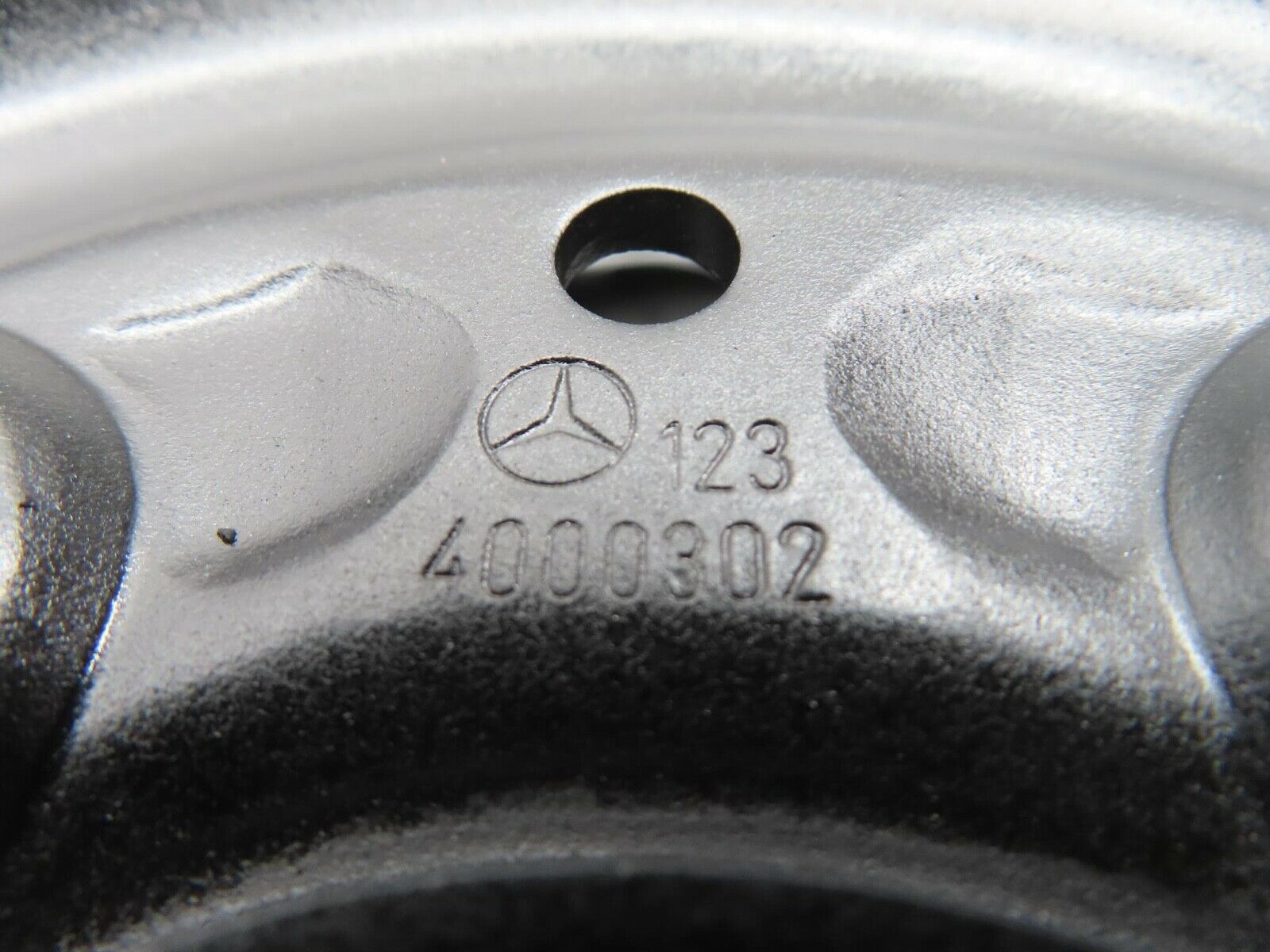 13324 Mercedes-Benz Steel Wheel 5.5Jx14H2 ET30 5x112 1234000302