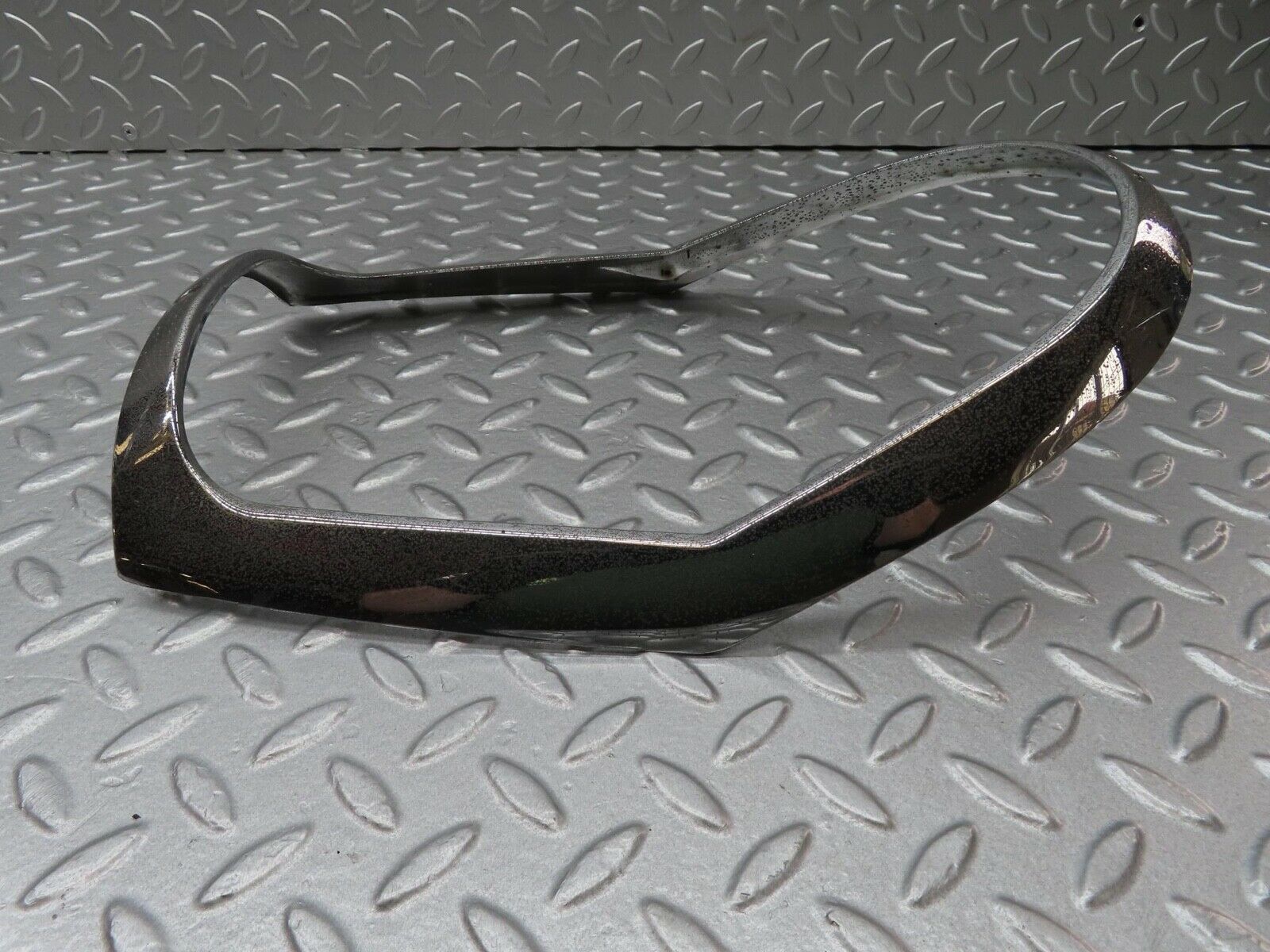 12730 Mercedes-Benz W111 Headlight Chrome Frame