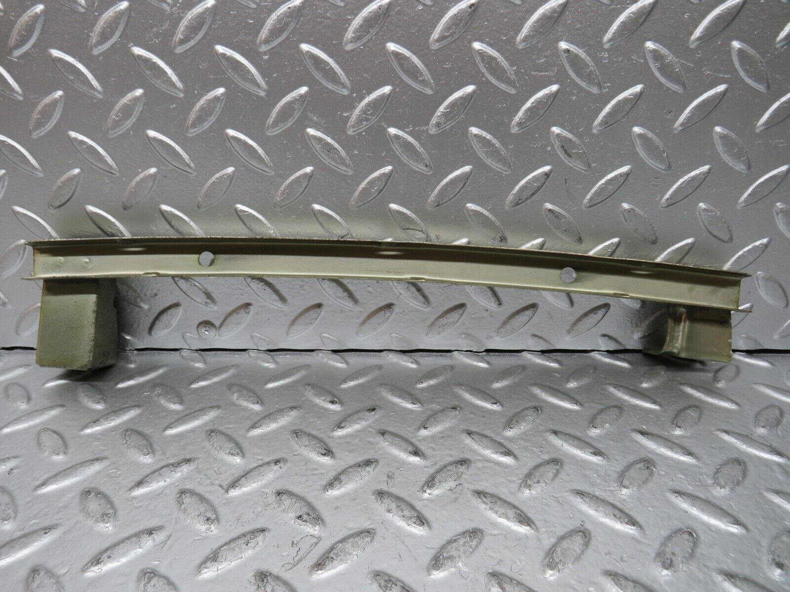 26976 Mercedes-Benz W123 240D Rear Right Door Window Channel