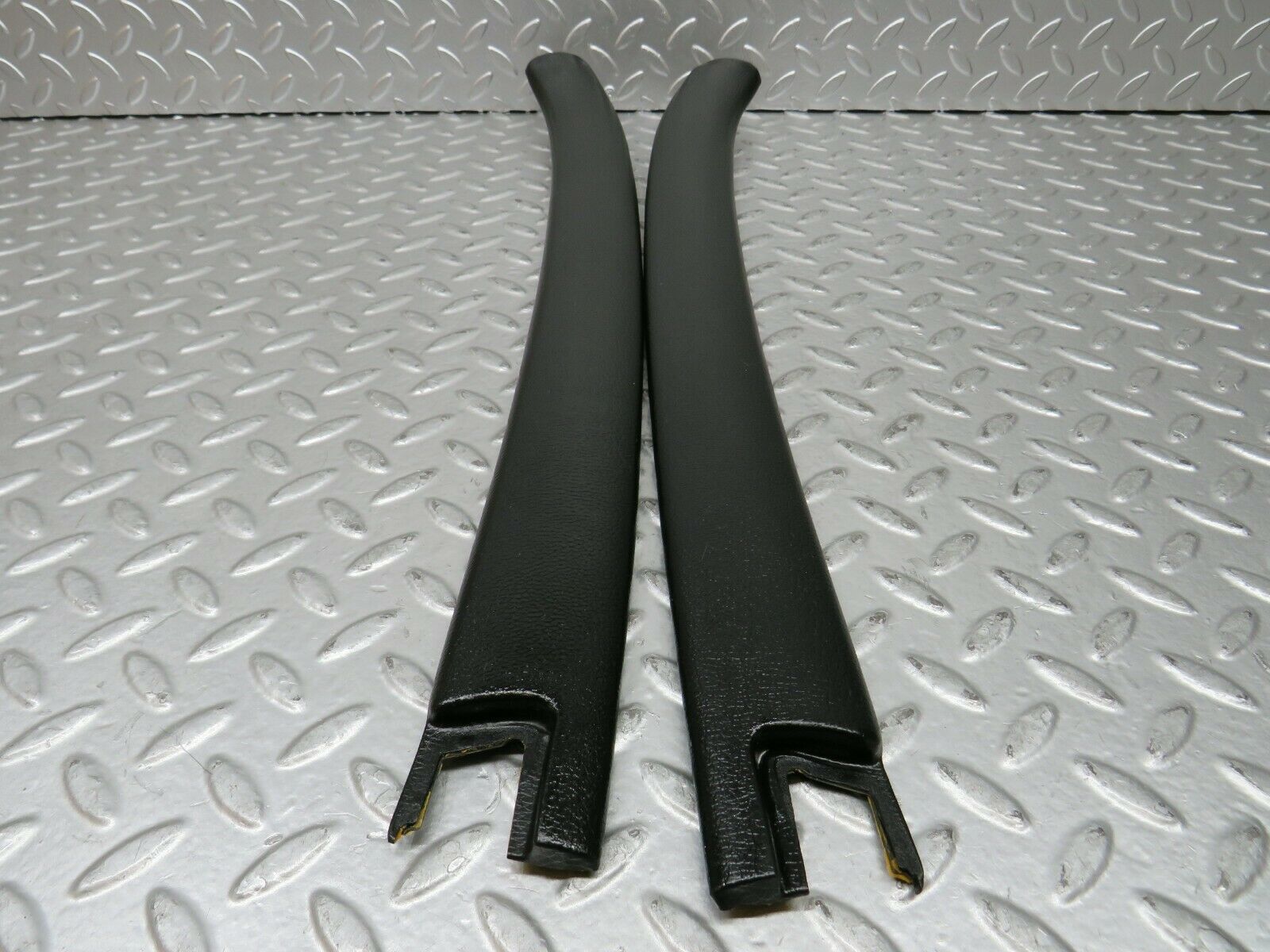 23476 Mercedes-Benz W114 280E Front Headlining Roof Panel Black