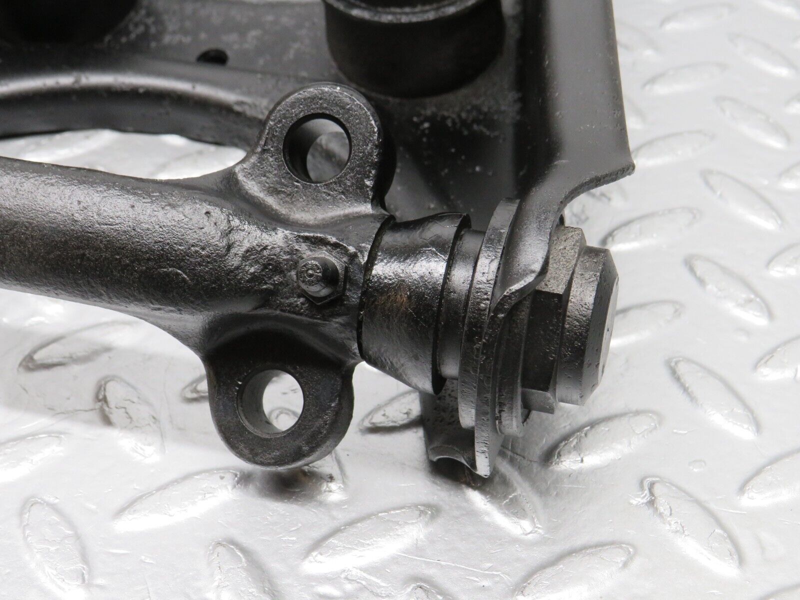 40389 Mercedes-Benz W110 230 Front Right Lower Control Arm