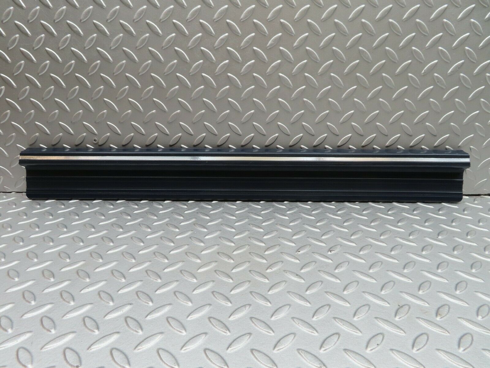 4917 Mercedes-Benz W123 230E Front Right Door Sill Trim Blue