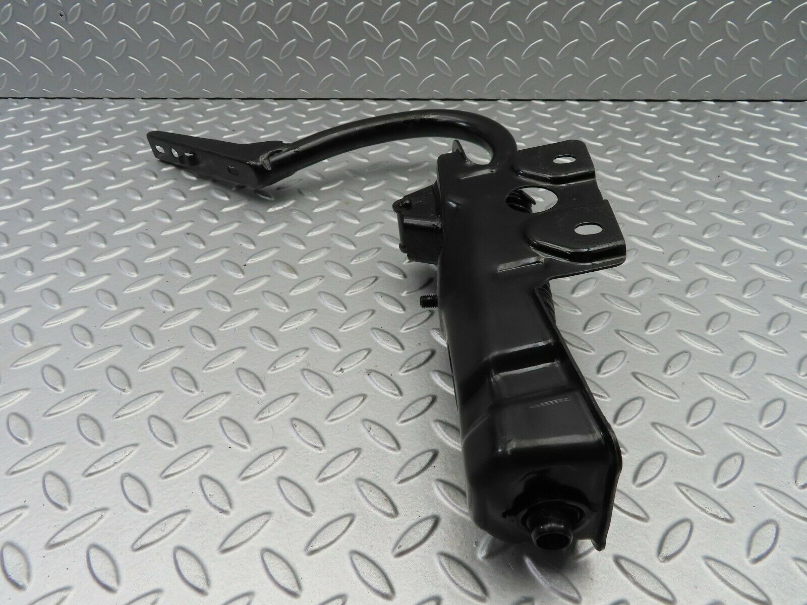 6421 Mercedes-Benz W126 380SE Trunk Lid Hinge Left Side