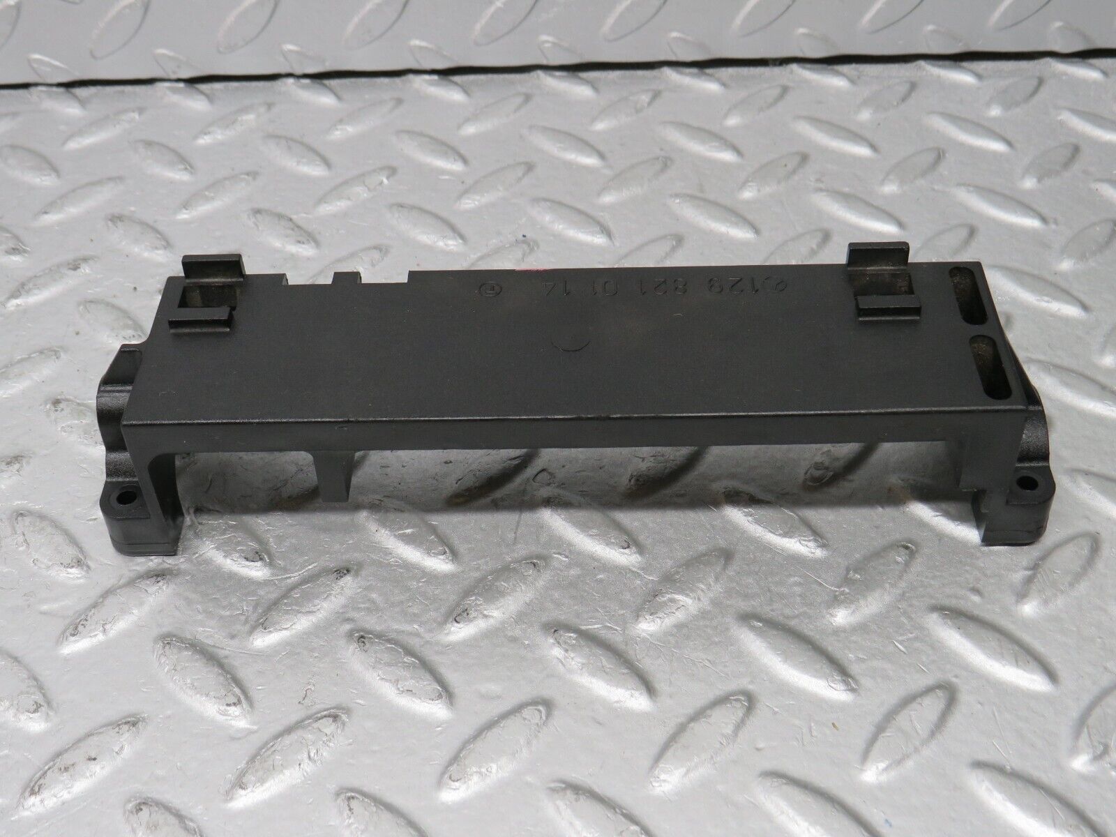 36852 Mercedes-Benz R129 300SL-24 Front Right Seat Trim Cover 1298210114