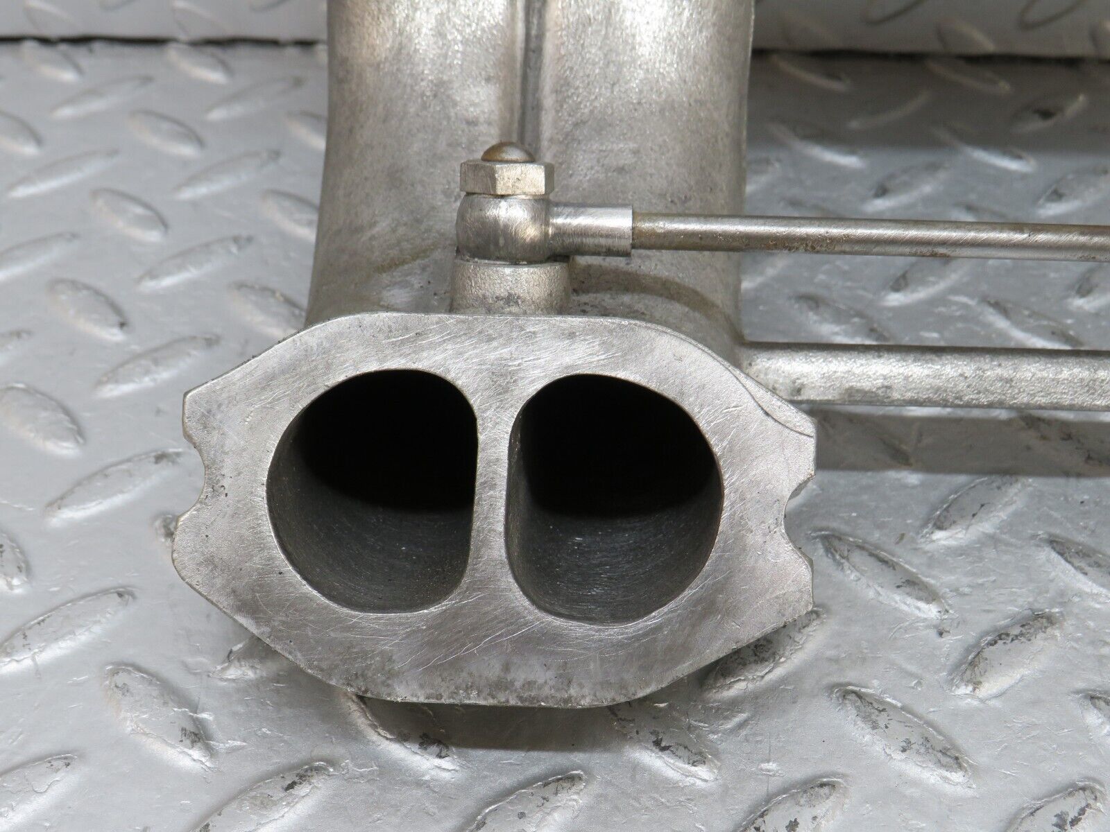 35927 Mercedes-Benz 240D OM616.912 Intake Manifold 6151410201