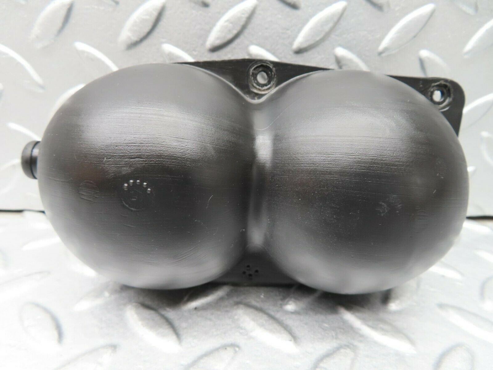 16298 Mercedes-Benz W124 260E Vacuum Reservoir Tank