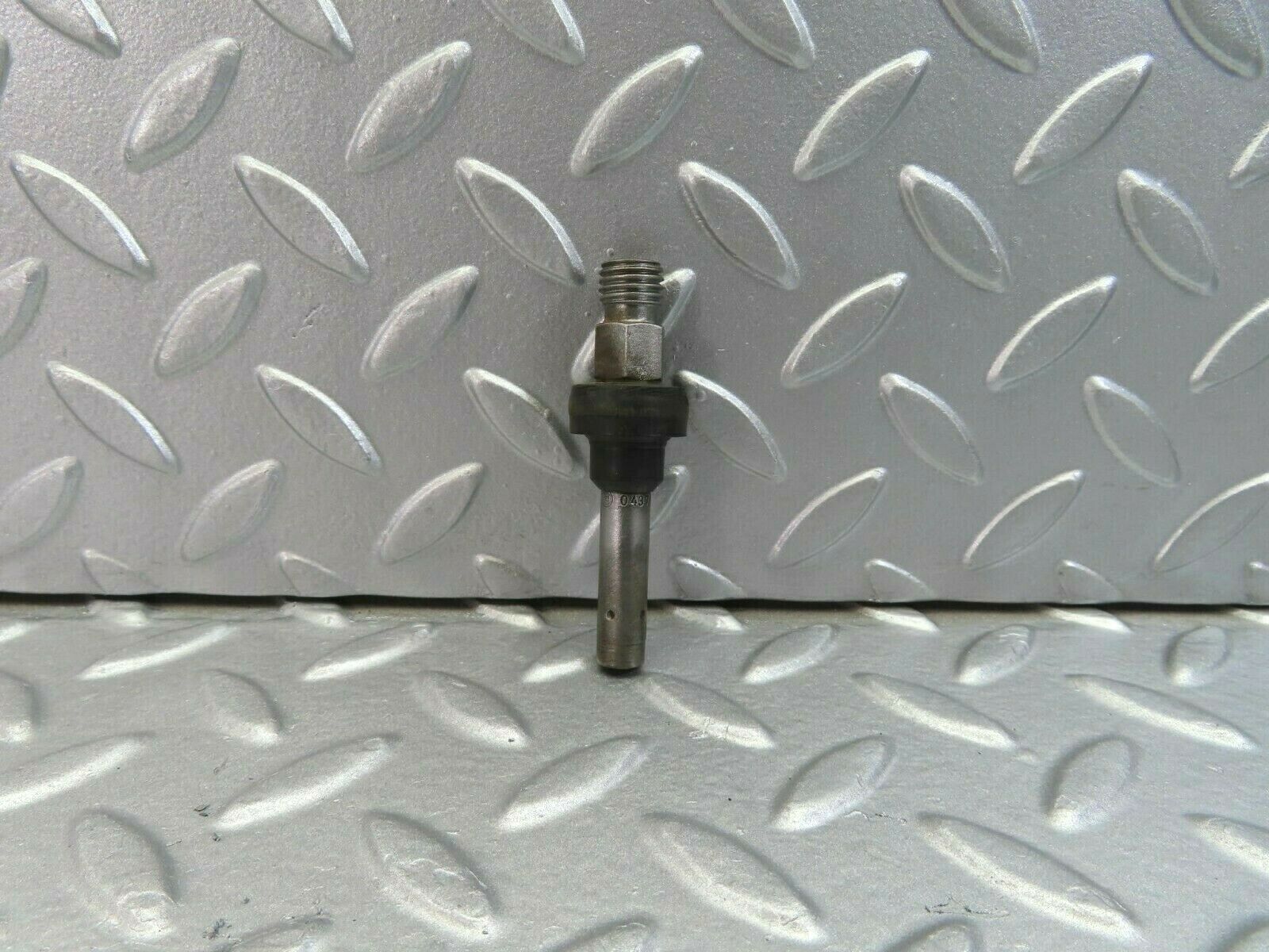 9801 Mercedes-Benz C123 280CE Coupe Fuel Injector Bosch 0437502010