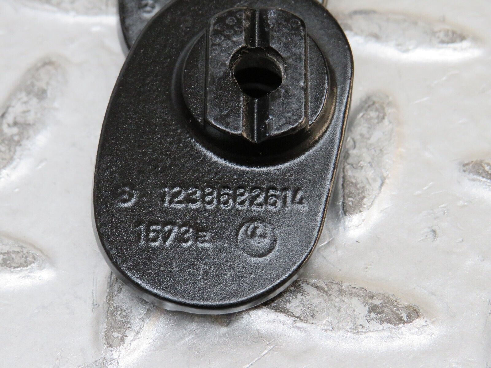 28326 Mercedes-Benz S123 240D Wagon Rolling Blind Latch Set 1238682514