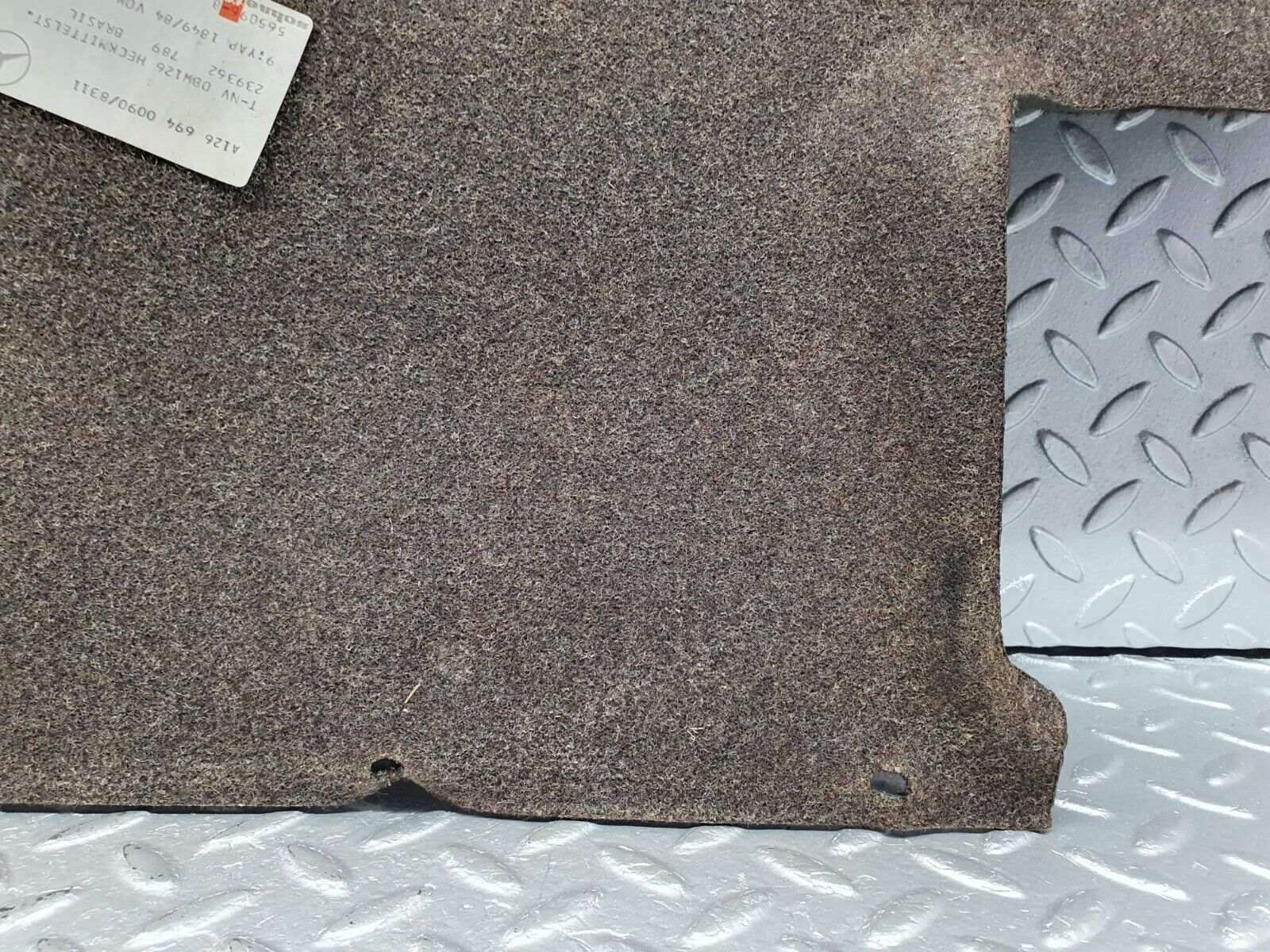 41048 Mercedes-Benz W126 300SE Boot Rear Carpet Cover Brown
