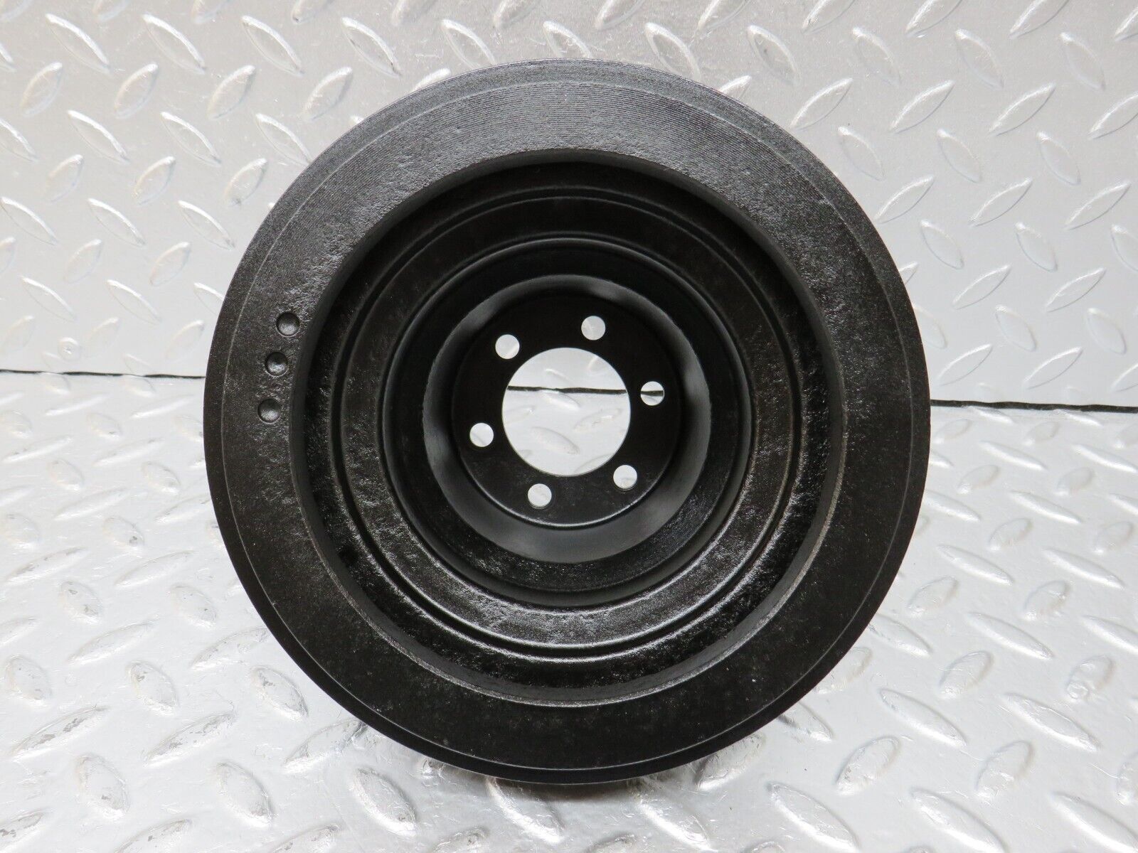 34597 Mercedes-Benz C126 380SEC Coupe Crankshaft Pulley