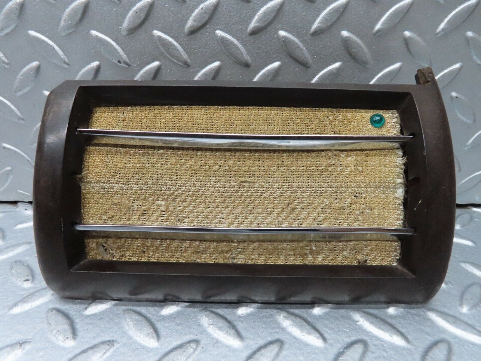 18673 Mercedes-Benz W120 W121 Ponton Radio Speaker