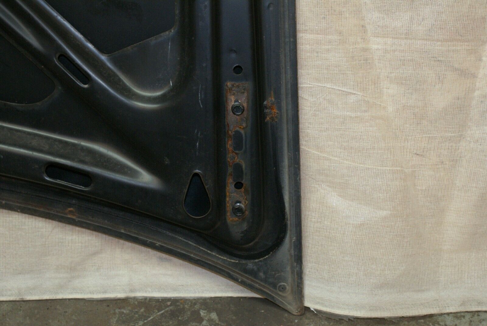 2492 Mercedes-Benz W116 350SE Boot Lid Trunk Door