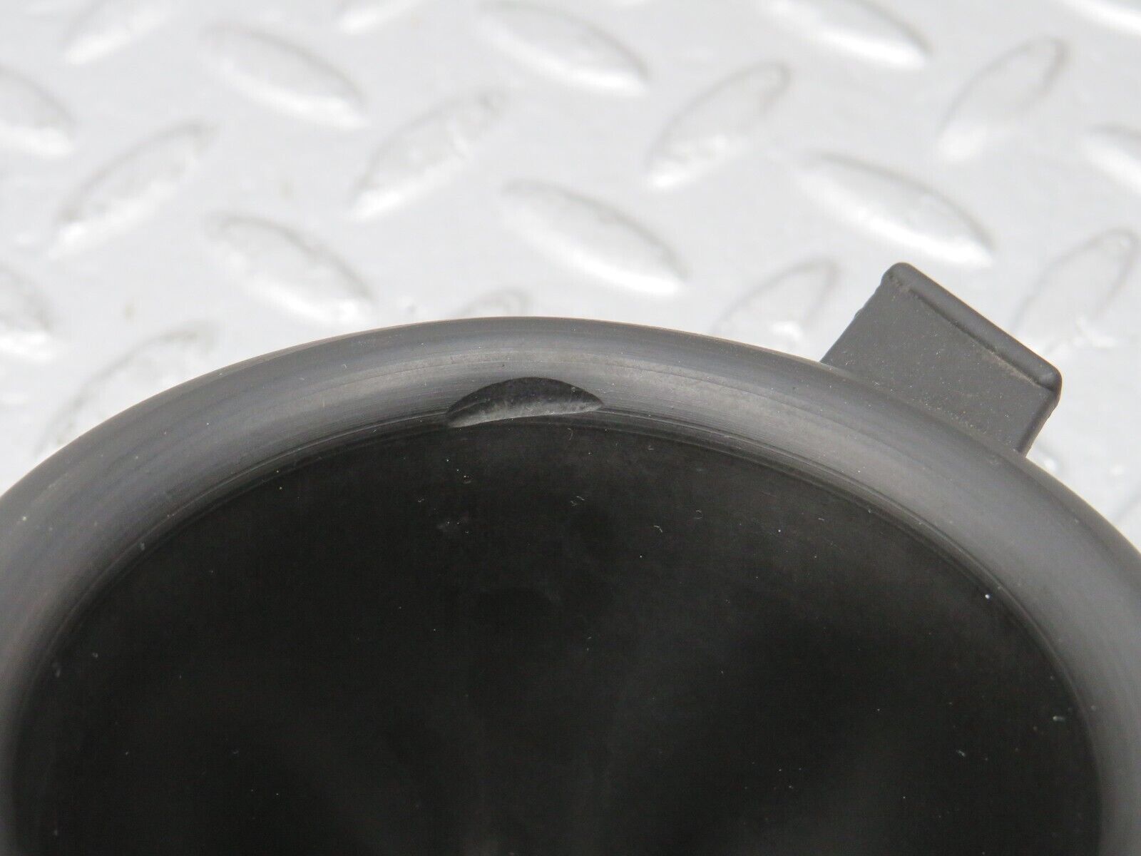 38125 Mercedes-Benz A124 320E Cabriolet Fuel Tank Rubber Seal 1244710481 1244711181