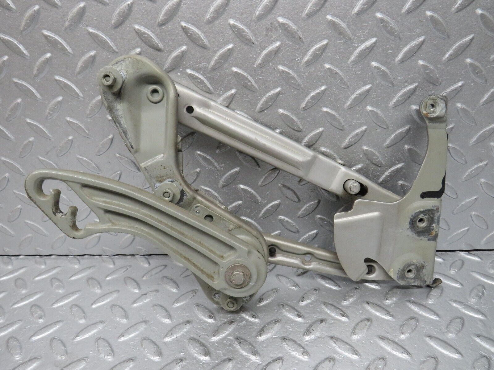 39451 Mercedes-Benz R129 320SL Coupe Bonnet Hinge Left Side 1298800128 1298870174