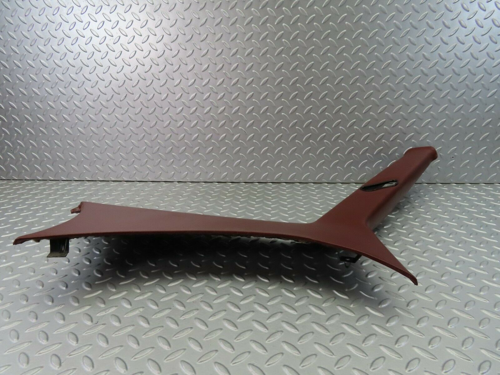 7495 Mercedes-Benz S123 230TE Wagon C Pillar Cover Trim Left