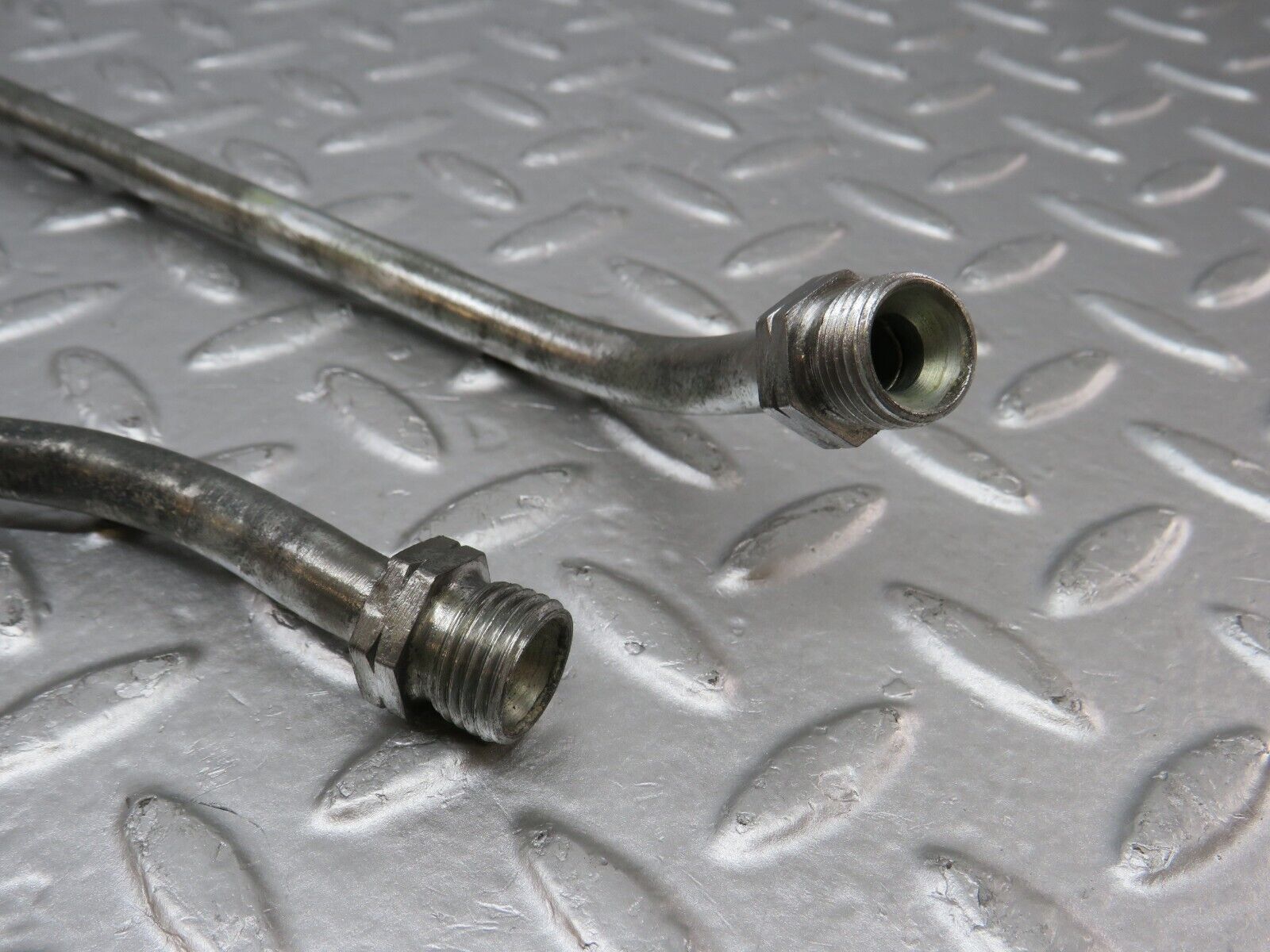 34173 Mercedes-Benz W124 260E Automatic Gearbox Oil Pipe Hose