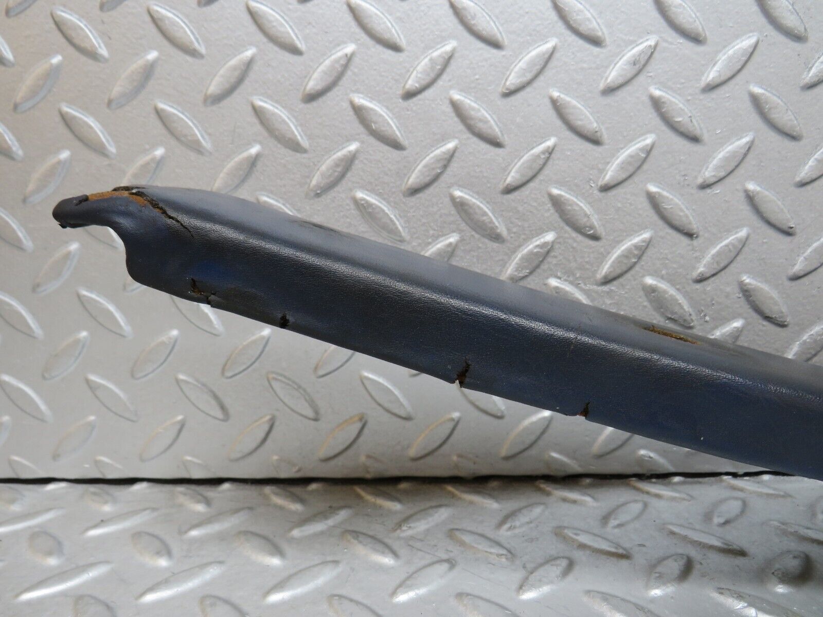 37334 Mercedes-Benz W109 300SEL B Pillar Cover Panel Right Side Blue