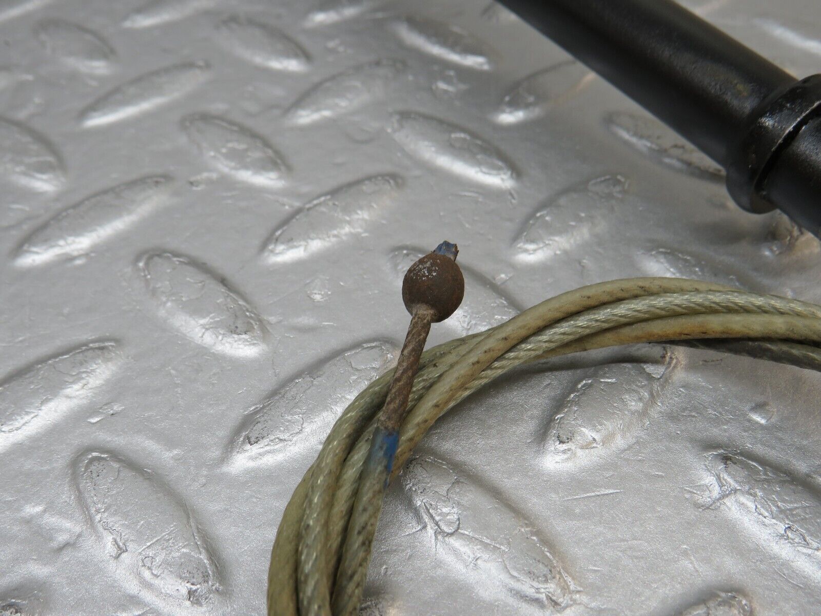 37542 Mercedes-Benz W109 300SEL Handbrake Handle Lever