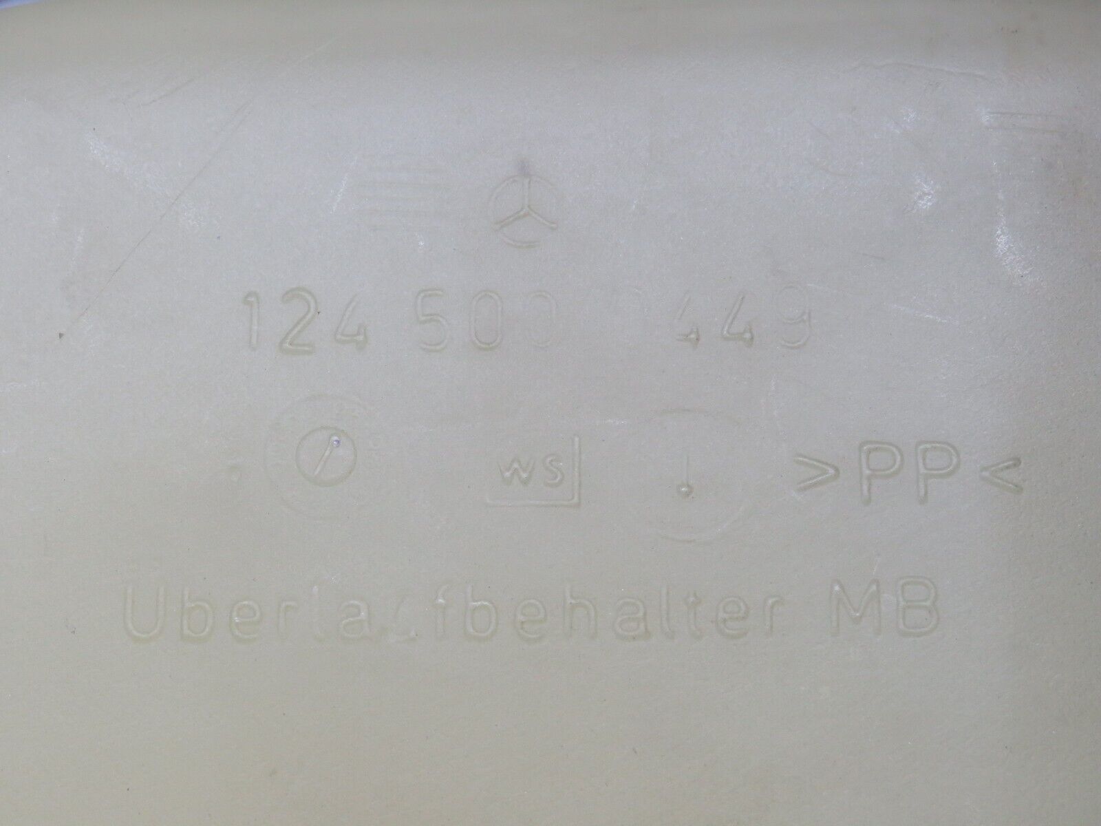 28959 Mercedes-Benz C124 320CE Coolant Expansion Tank 1245000449