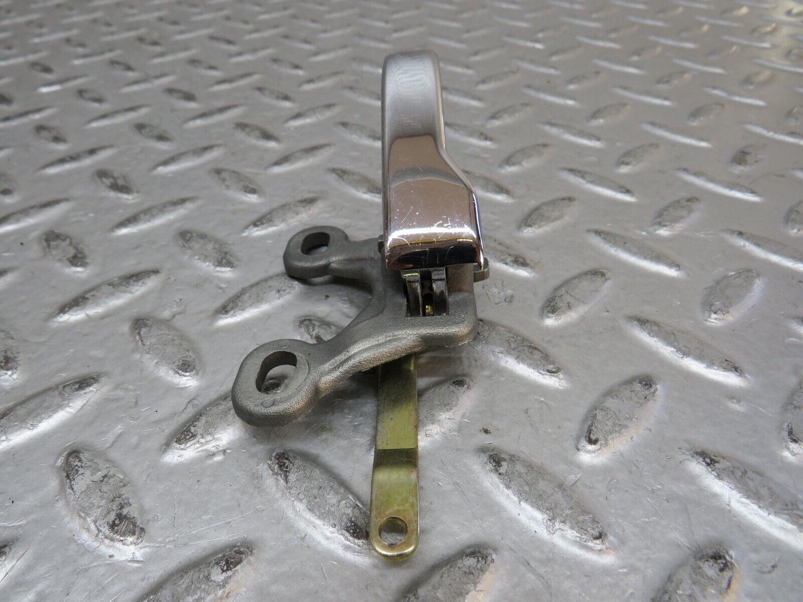 28804 Mercedes-Benz W123 230E Front Right Interior Door Handle