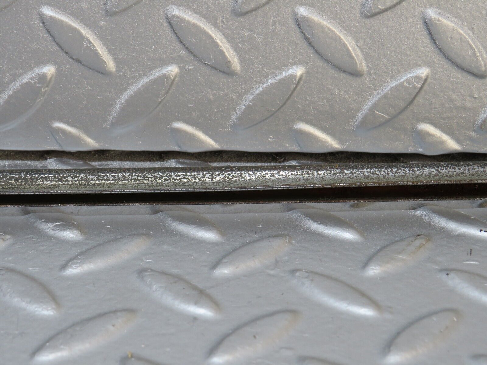 40489 Mercedes-Benz W110 230 Roof Chrome Trim Left Side