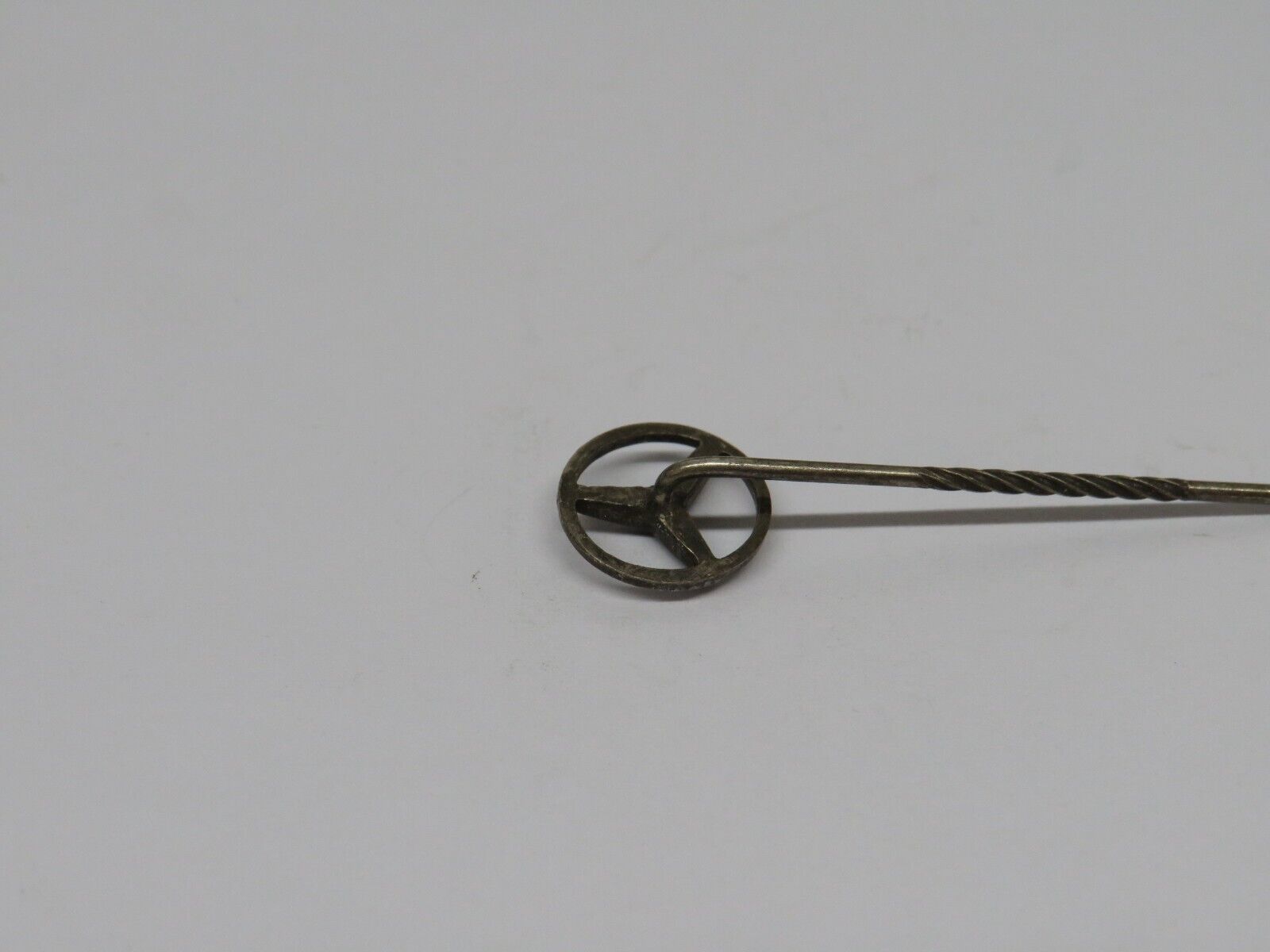 37506 Mercedes-Benz Vintage Lapel Pin Badge