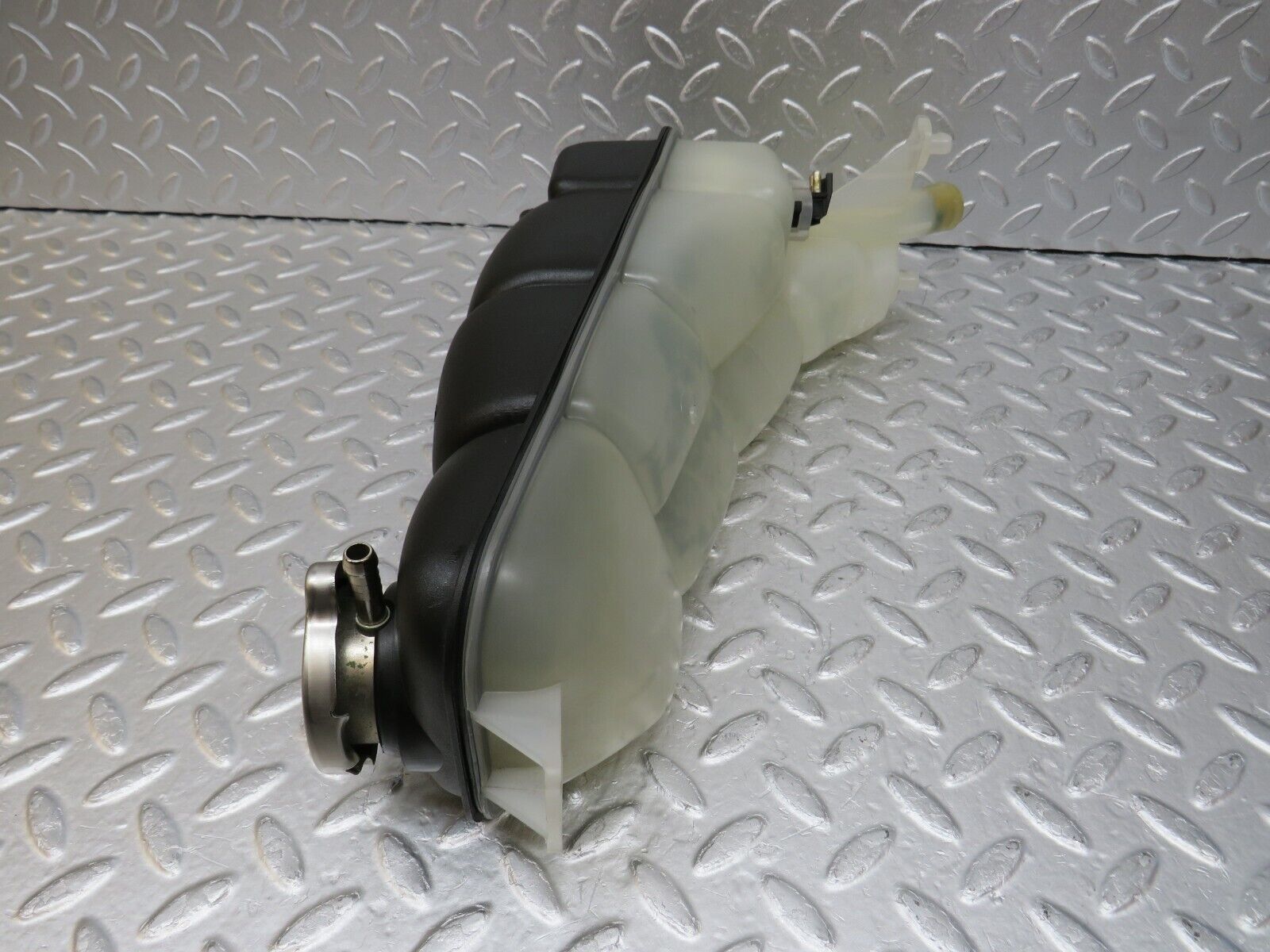 34712 Mercedes-Benz W210 320E Coolant Tank Reservoir 2105000849 1245000406