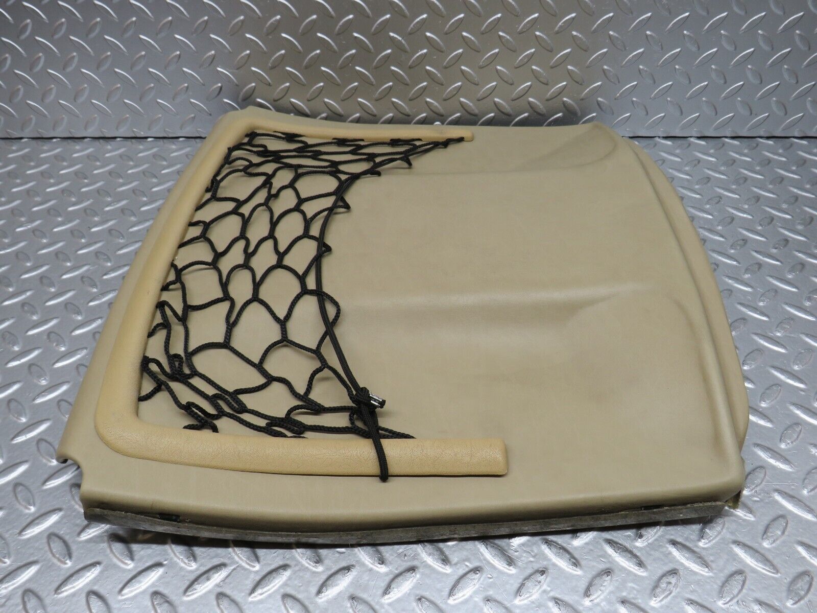 29484 Mercedes-Benz W124 230E Front Right Driver Seat Rear Cover 1249100139