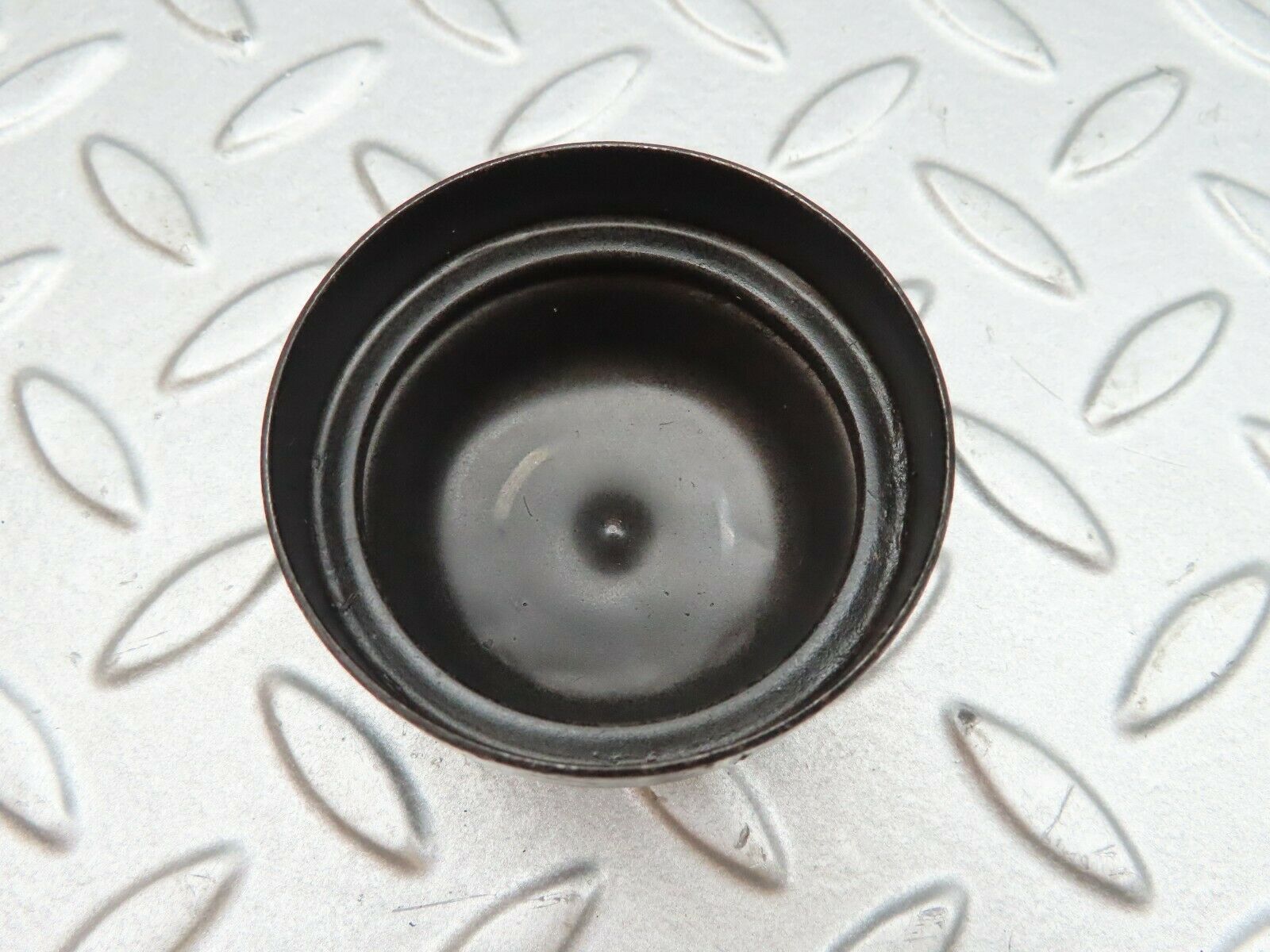 4915 Mercedes-Benz W123 230E Wheel Bearing Dust Cap