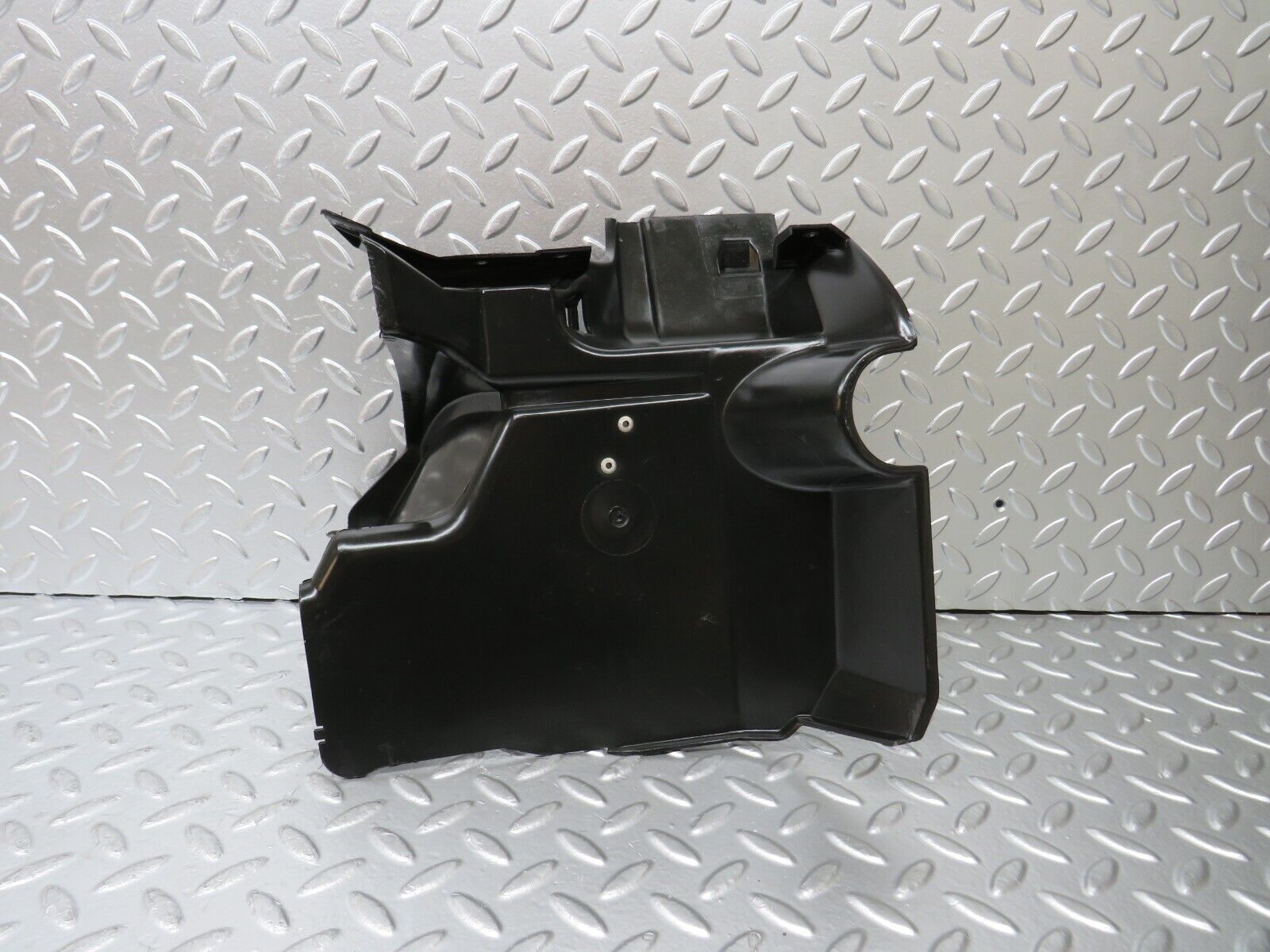 25144 Mercedes-Benz W201 190D Bulkhead Panel Left 2016281055