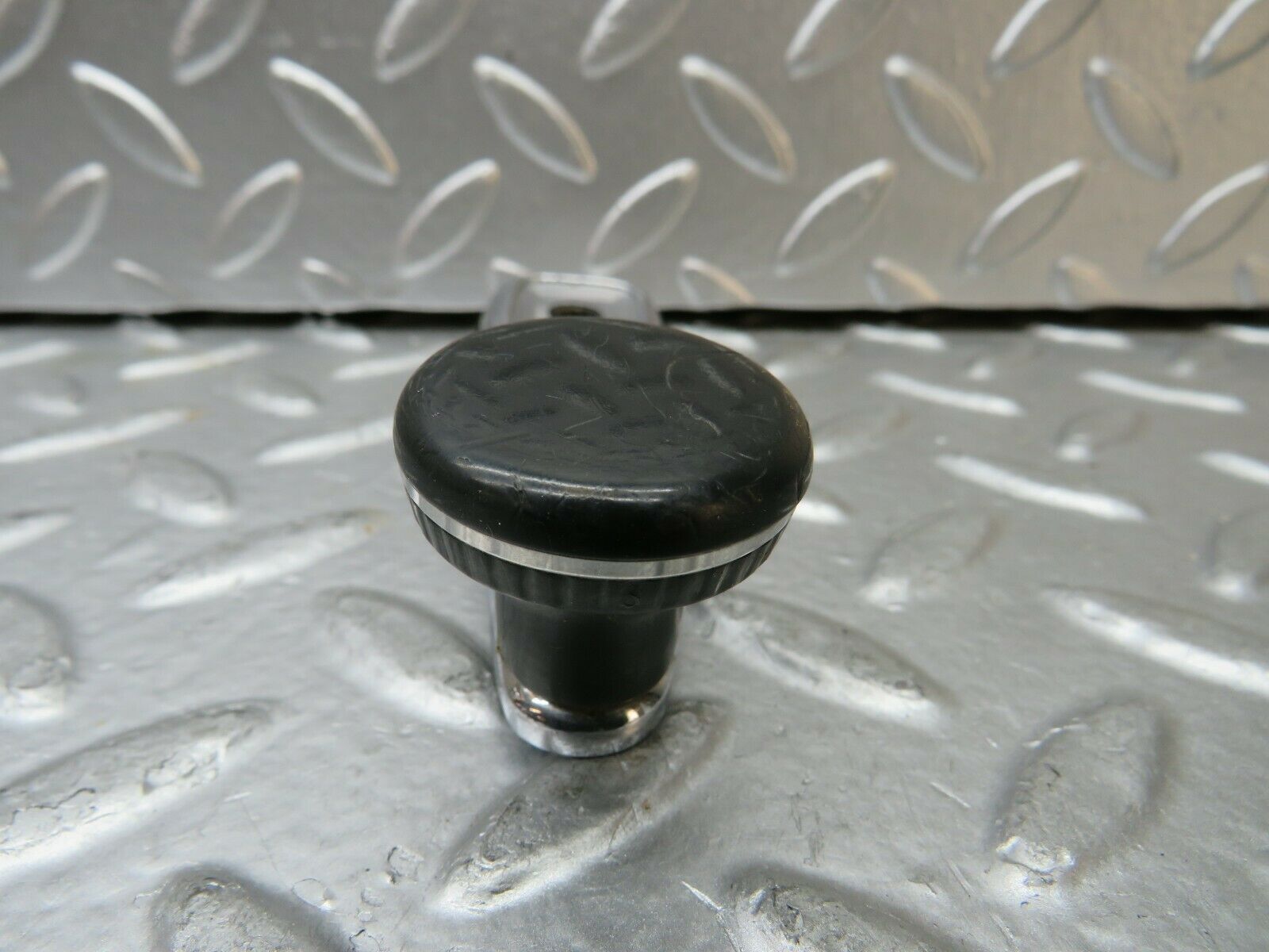 22993 Mercedes-Benz C123 230CE Coupe Window Lifter Crank Handle