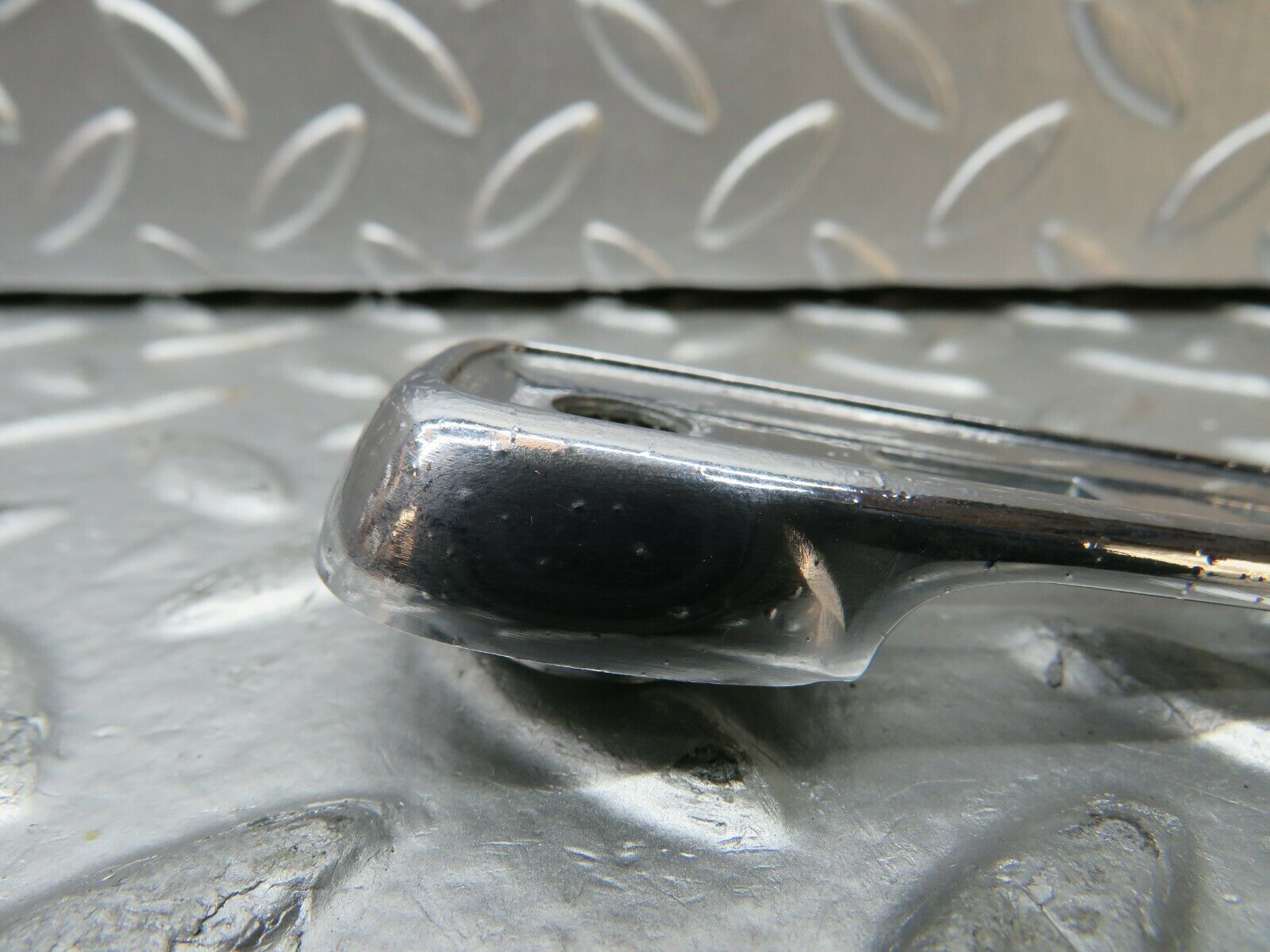 22993 Mercedes-Benz C123 230CE Coupe Window Lifter Crank Handle