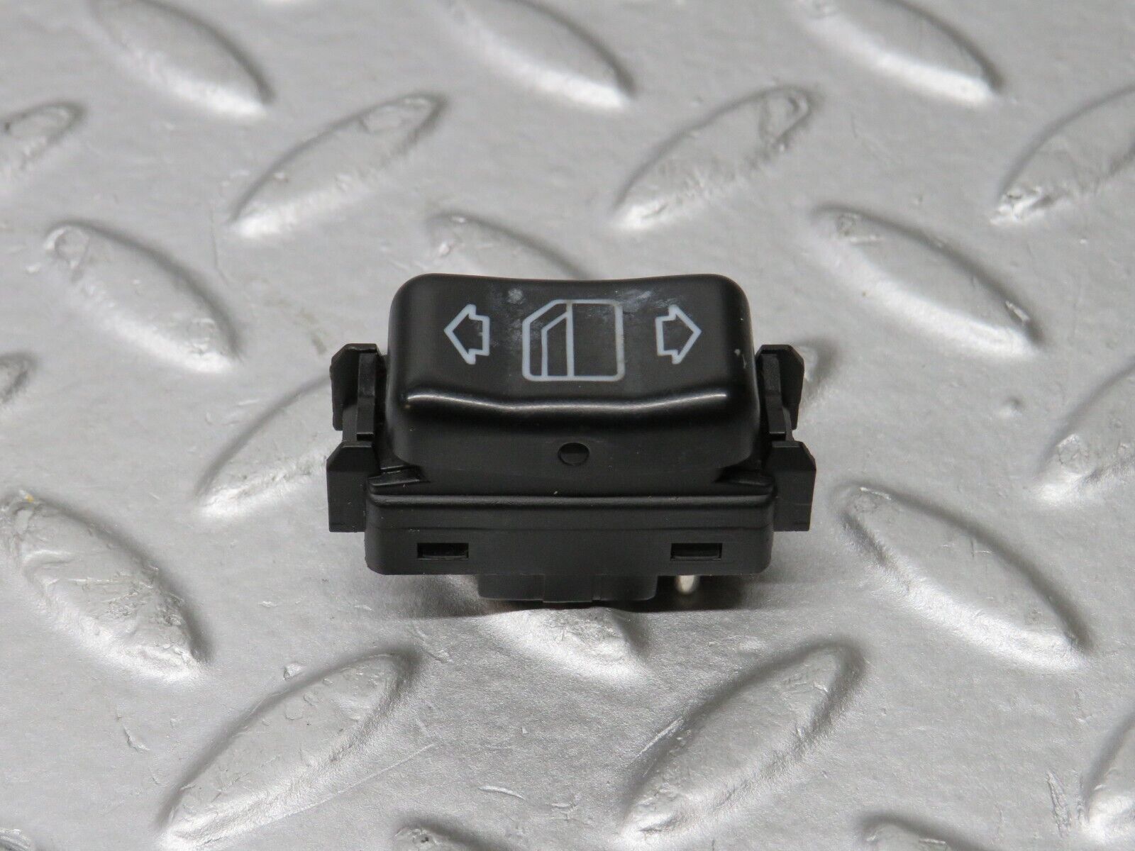 38964 Mercedes-Benz W201 190E 2.6L Electric Window Switch Right 1248204510