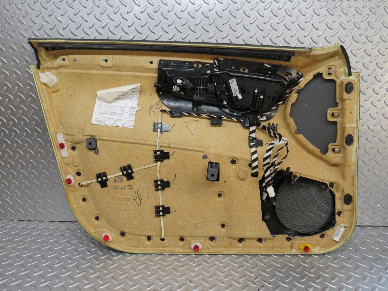 35101 Mercedes-Benz W221 Front Right Door Card