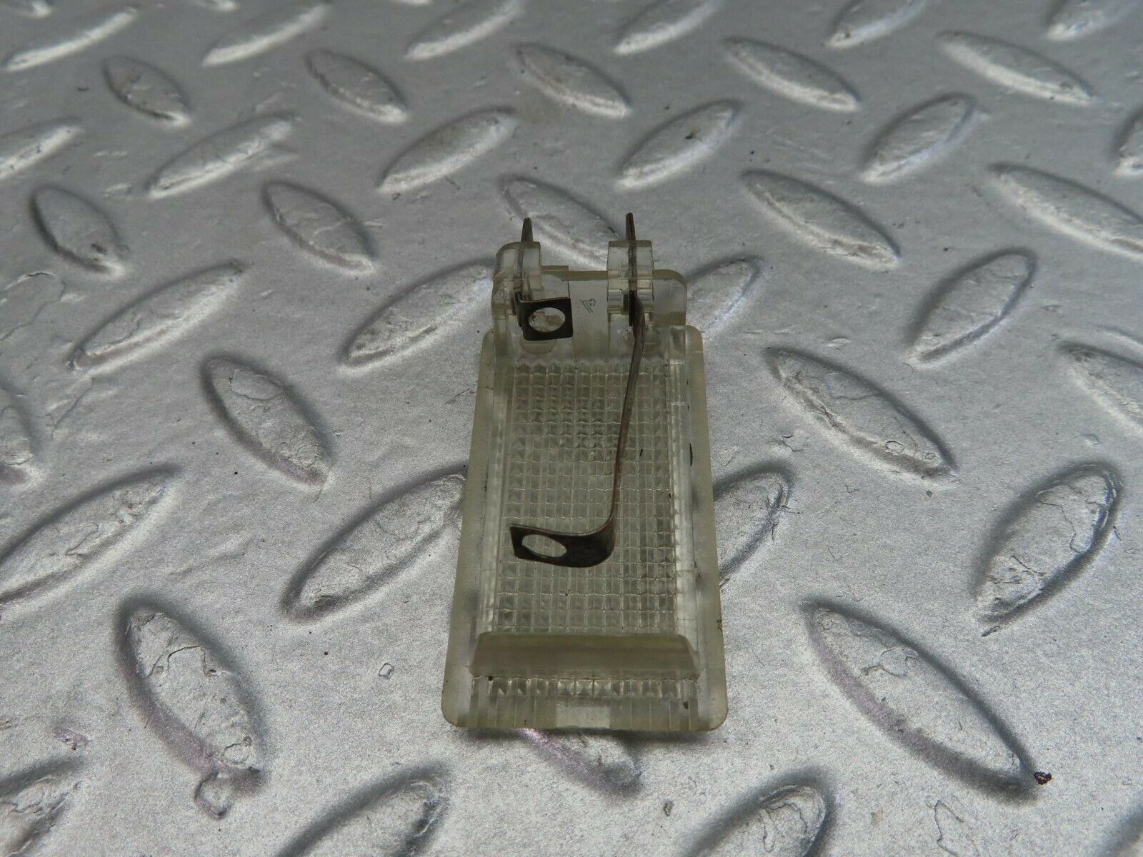 9835 Mercedes-Benz C123 280CE Coupe Glove Box Light