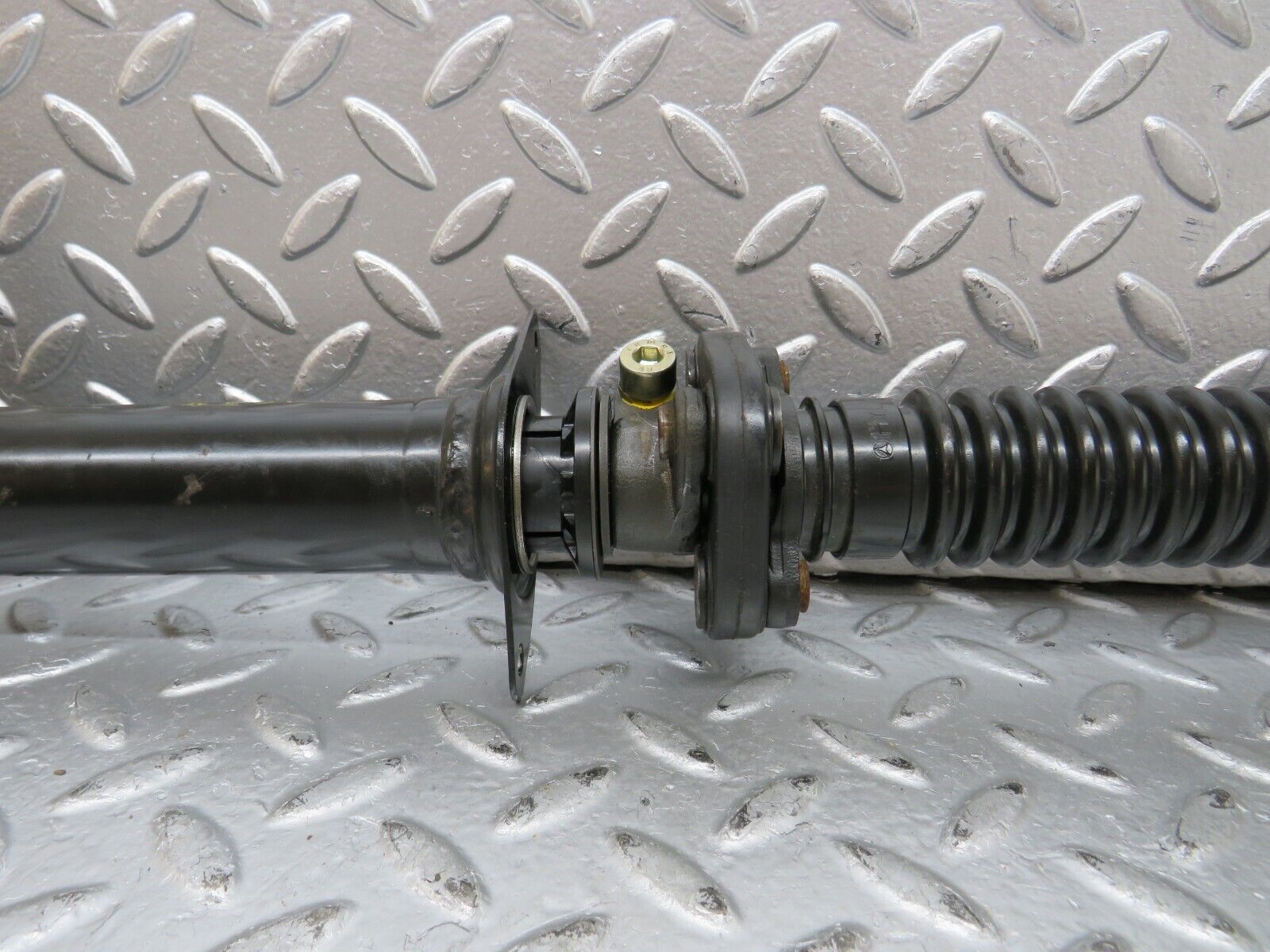 26643 Mercedes-Benz C124 220CE Coupe Steering Column RHD