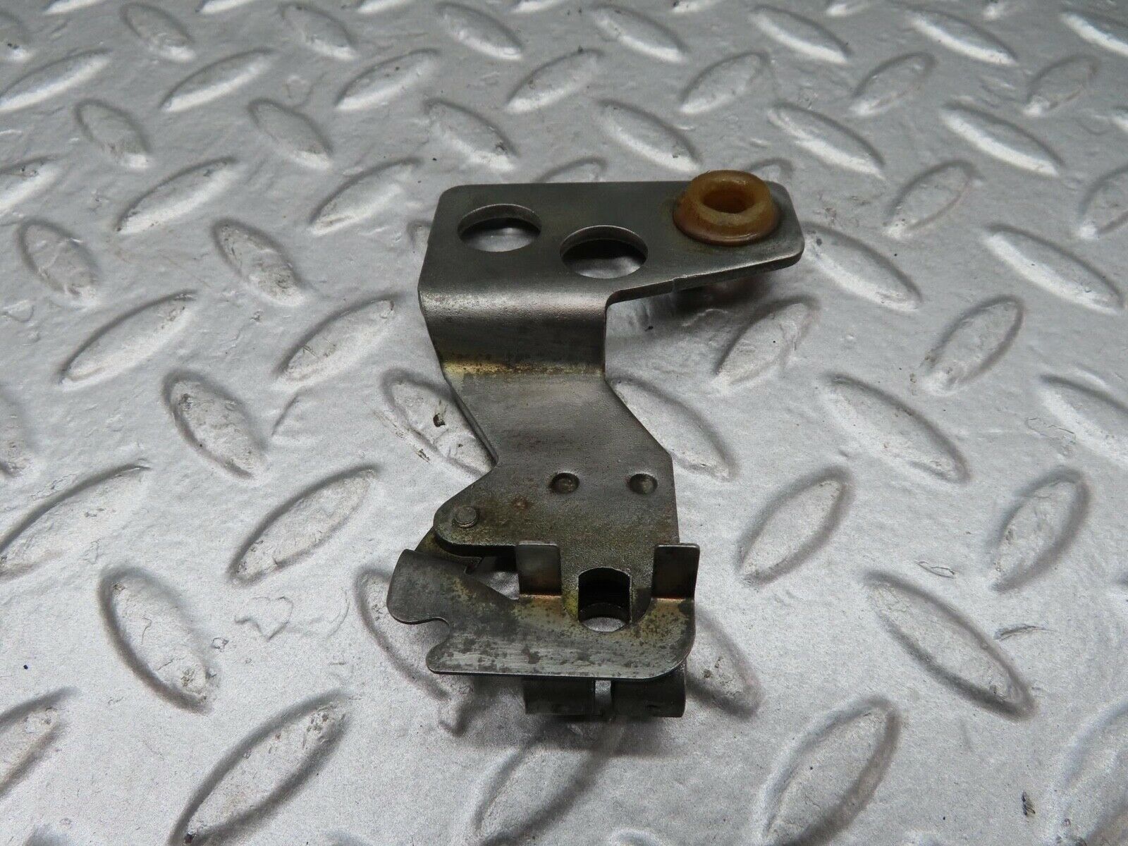 14827 Mercedes-Benz W116 350SE Automatic Gearbox Linkage Bracket