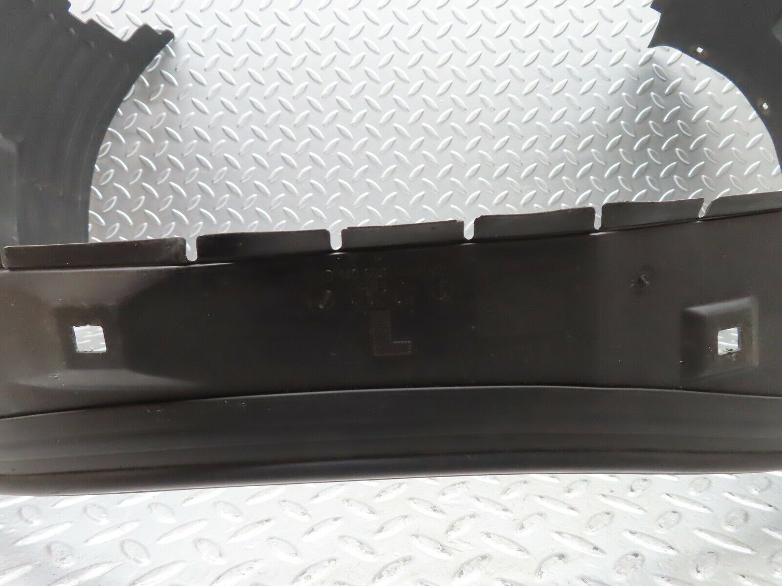 19734 Mercedes-Benz C140 CL420 Coupe Front Left Fender Wing Splash Guard 1406981930