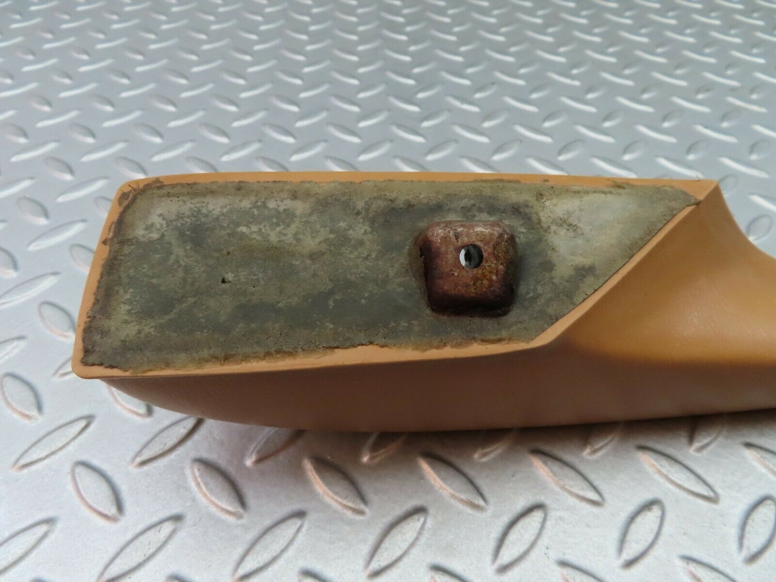 6034 Mercedes-Benz W126 380SE Interior Door Handle Front Left 1269700901