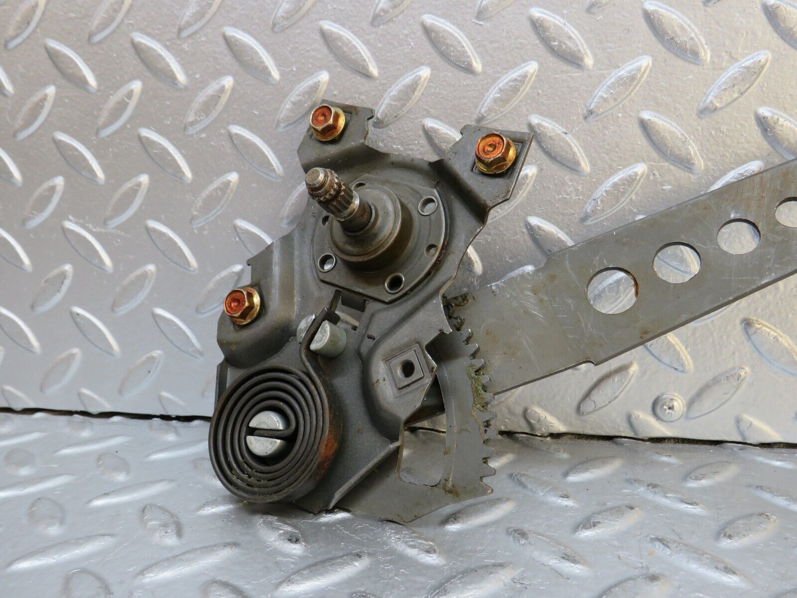 0445 Mercedes-Benz W123 230E Rear Right Window Manual Regulator