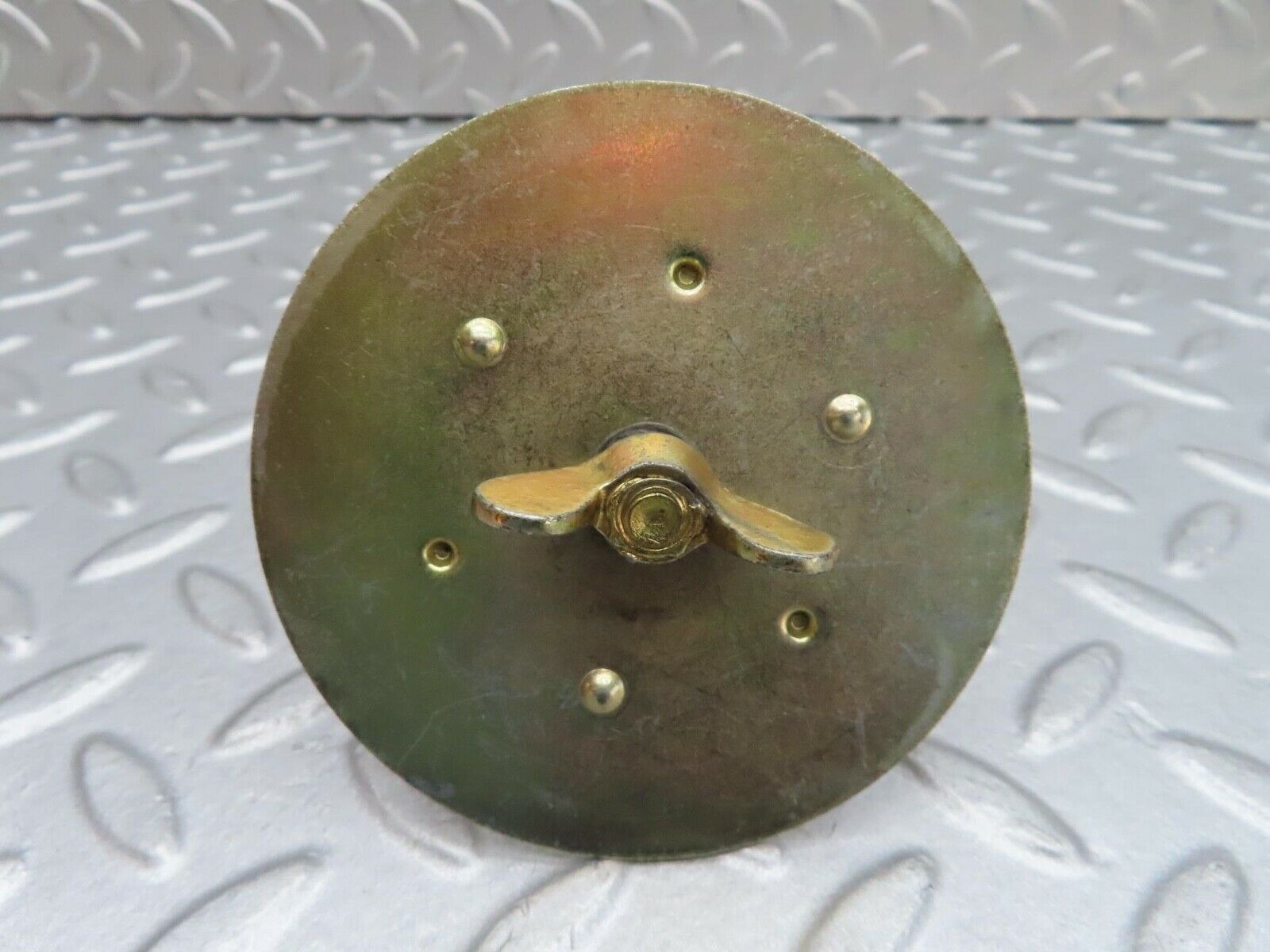 16126 Mercedes-Benz W123 280E Spare Wheel Holder