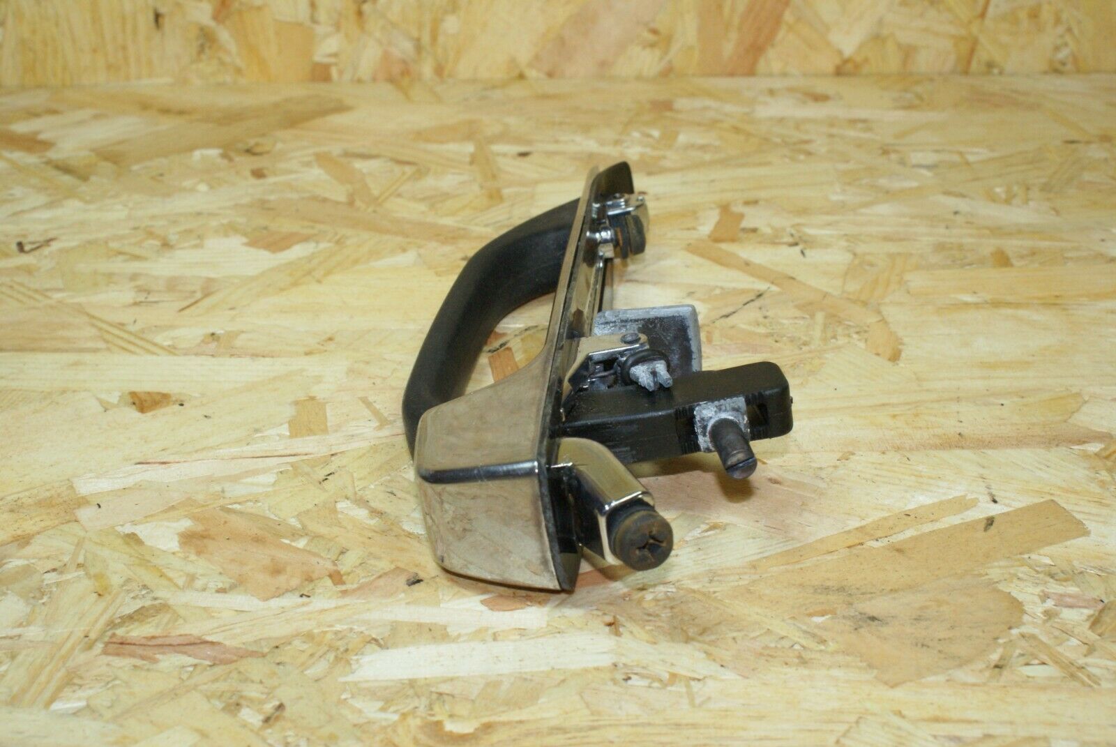 2216 Mercedes-Benz W123 280E Exterior Chrome Door Handle Rear 1237600359