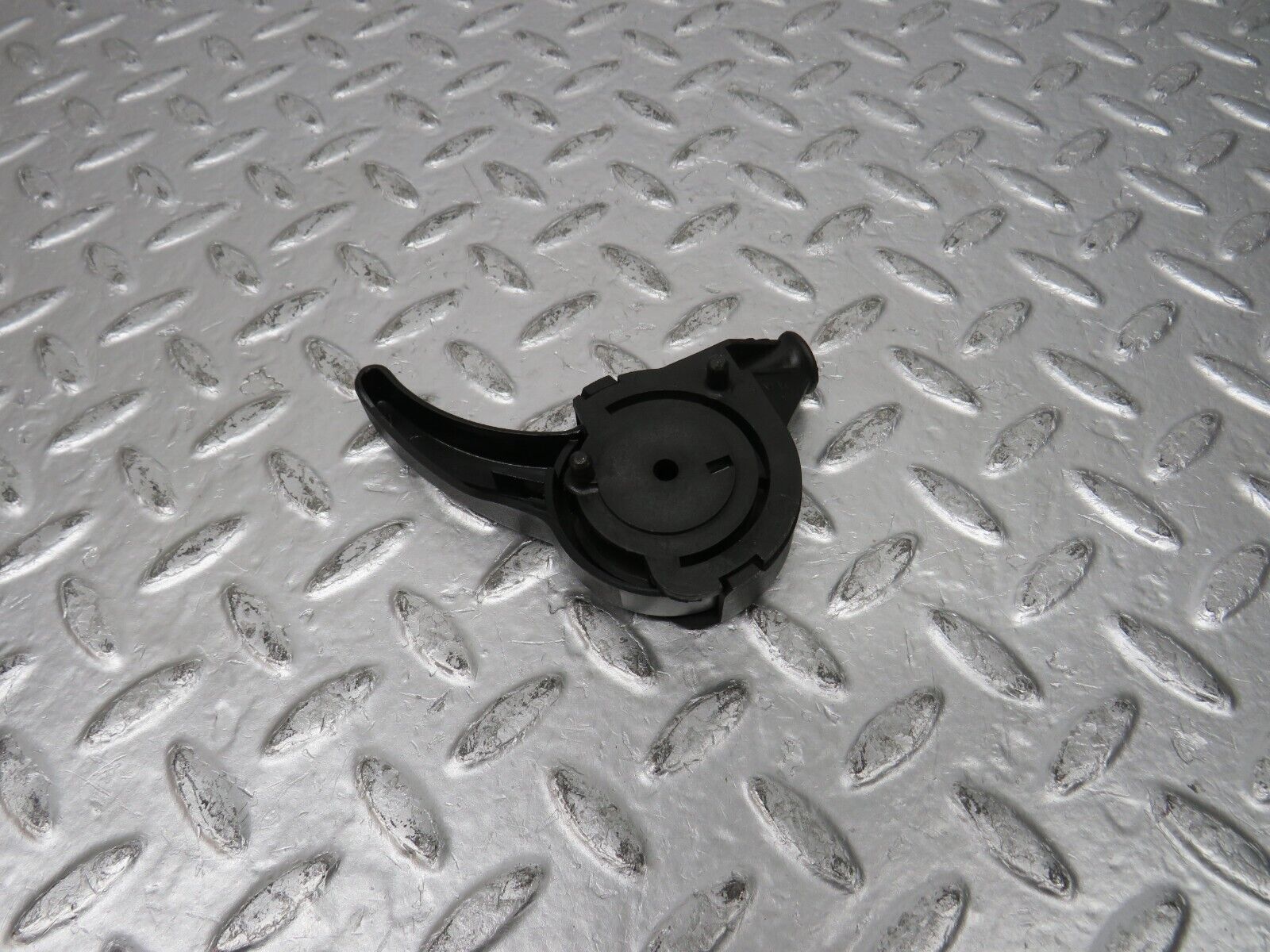 31601 Mercedes-Benz W201 190LE 1.8L Hood Opener Bonnet Opener Release