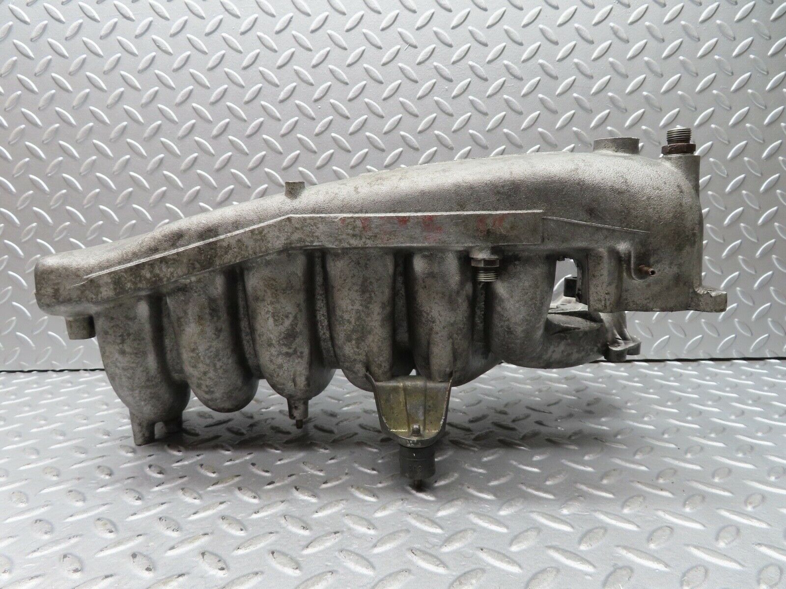 16998 Mercedes-Benz C123 280CE Coupe Intake Manifold 1101413701