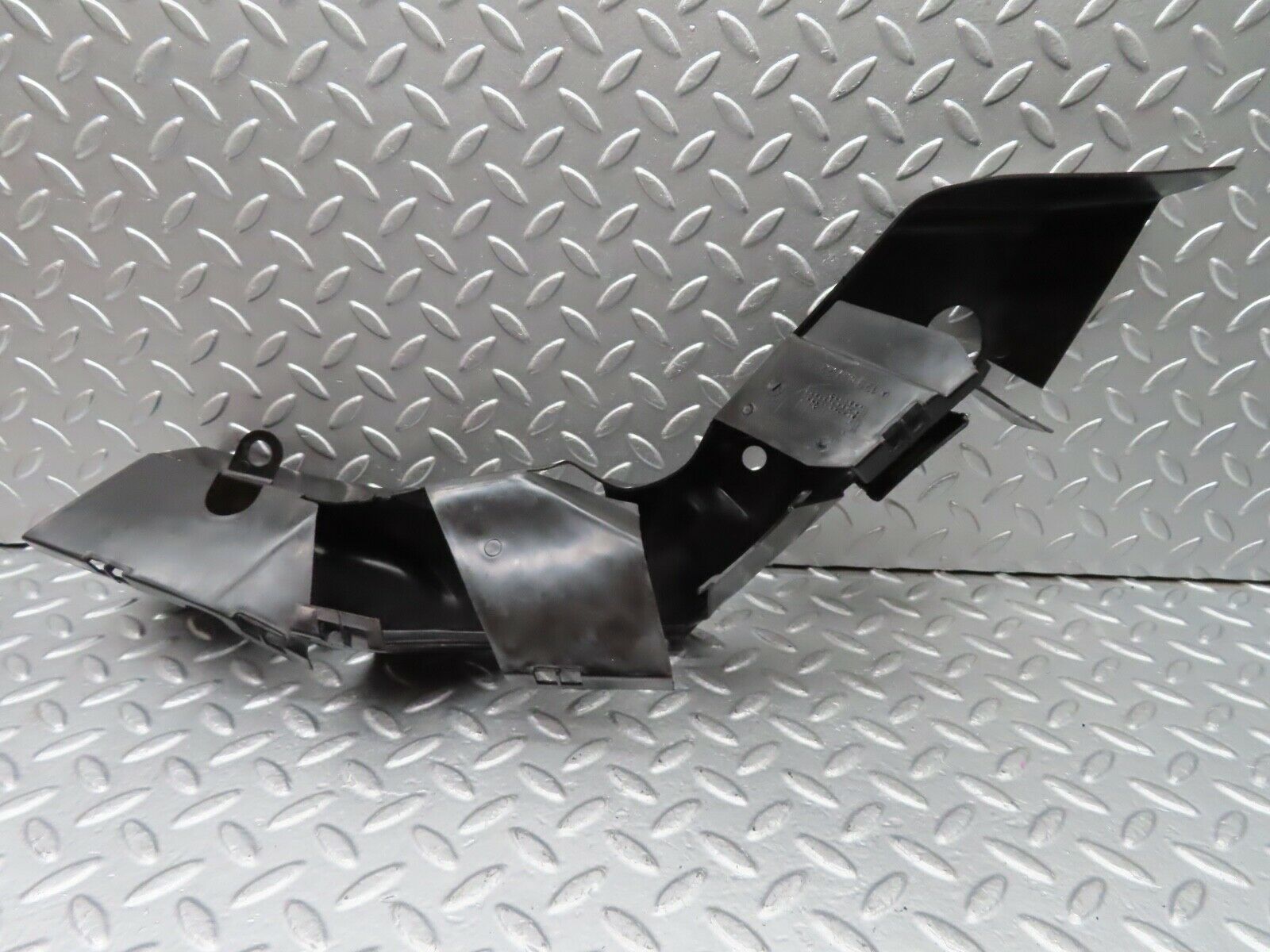 19889 Mercedes-Benz R129 300SL Coupe Rear Right Cable Channel 1298212236