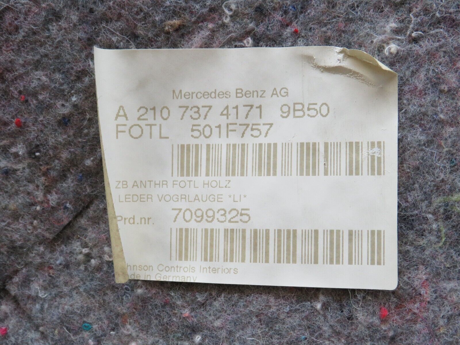 34732 Mercedes-Benz W210 320E Rear Left Door Card 2107374171