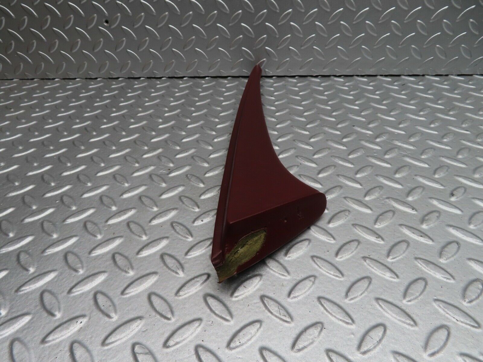 21424 Mercedes-Benz W126 300SE Rear Left Door Interior Trim Burgundy Red