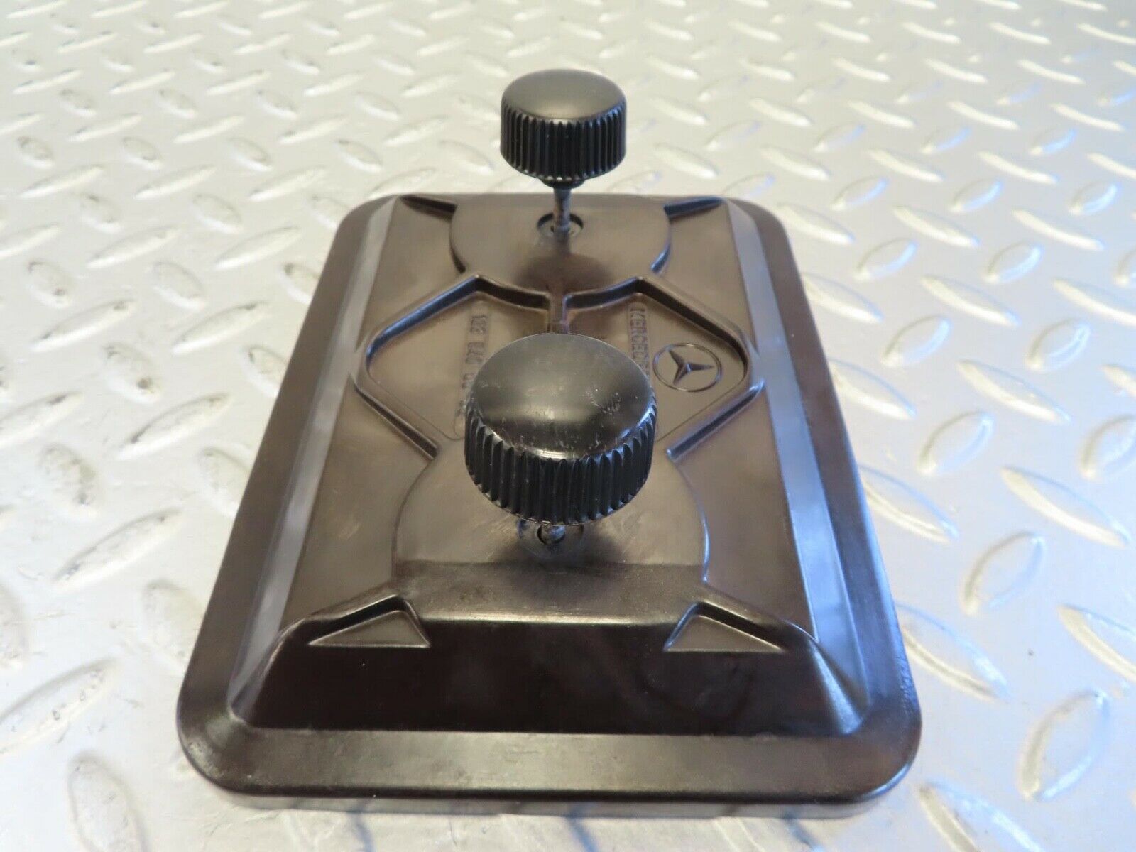 15434 Mercedes-Benz W123 230E Fuse Box Cover Lid 1235400082